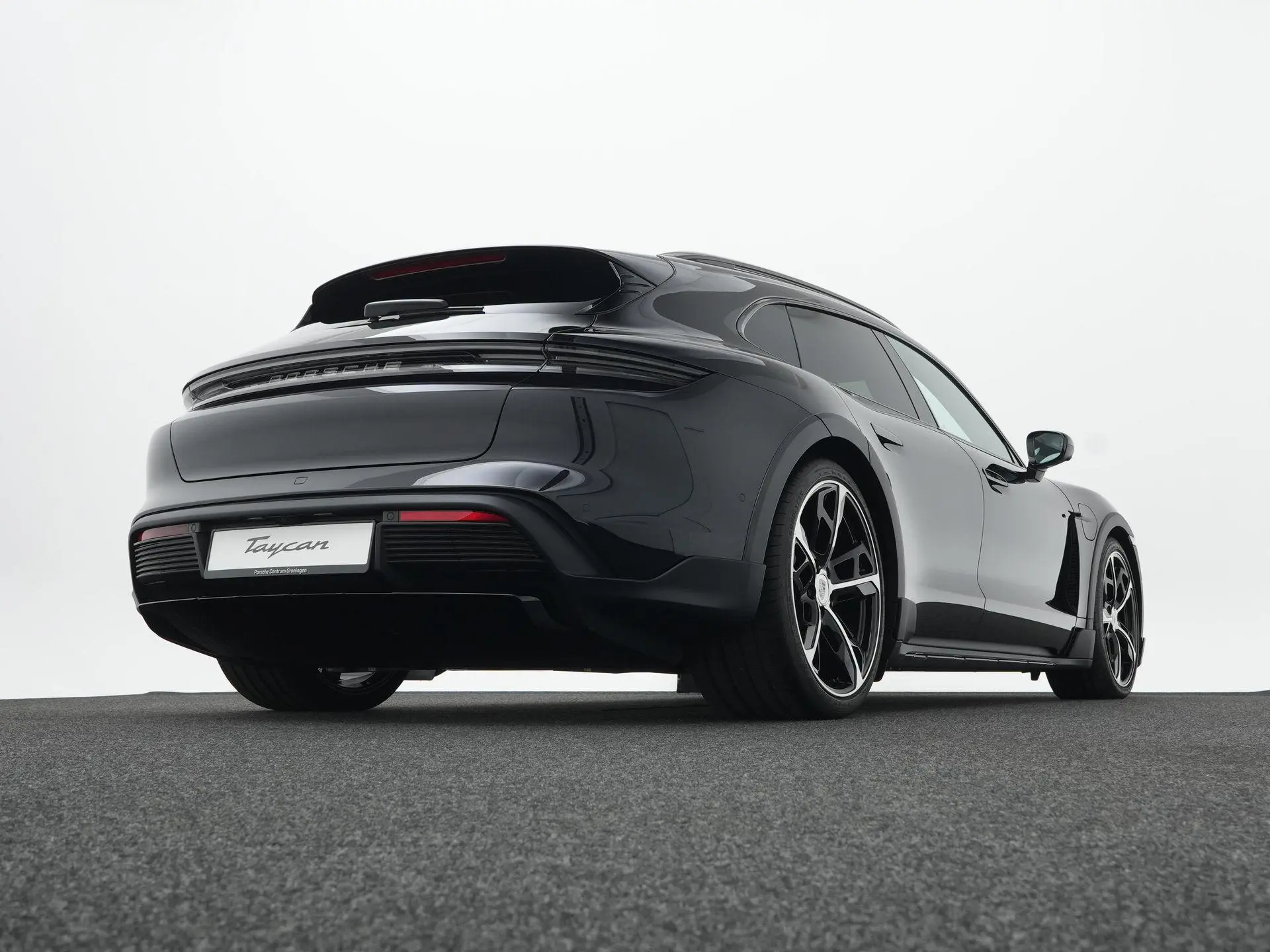 Taycan 4 Cross Turismo