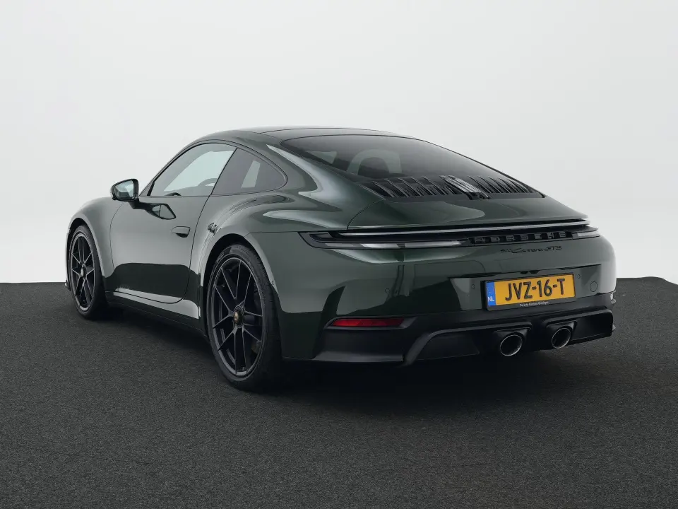 Porsche 911 Carrera GTS