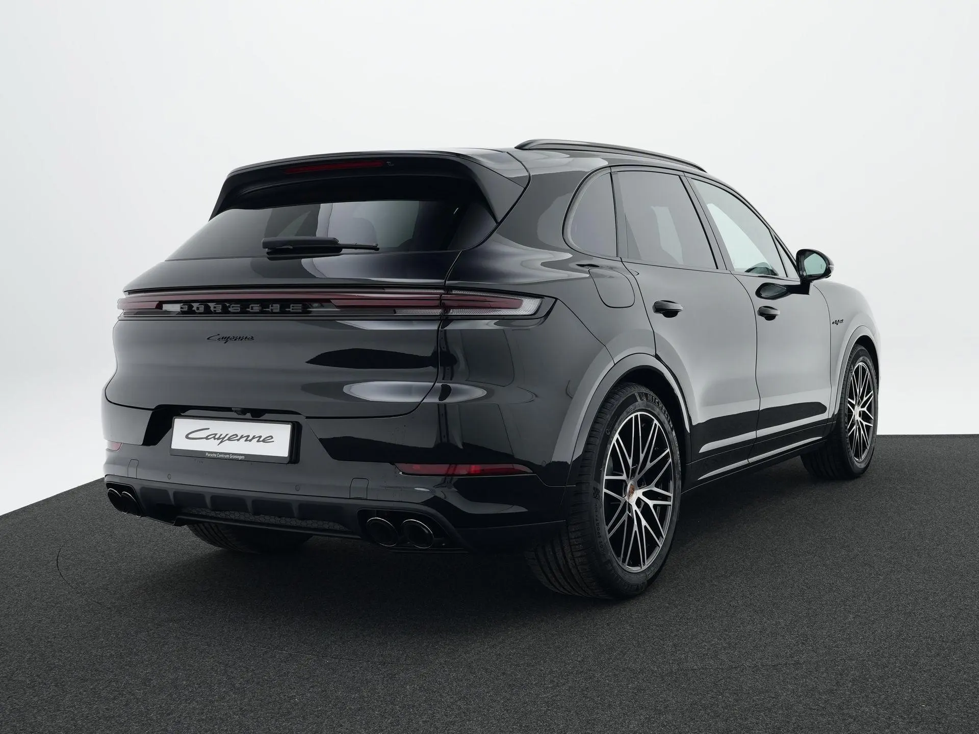 Cayenne E-Hybrid Black Edition