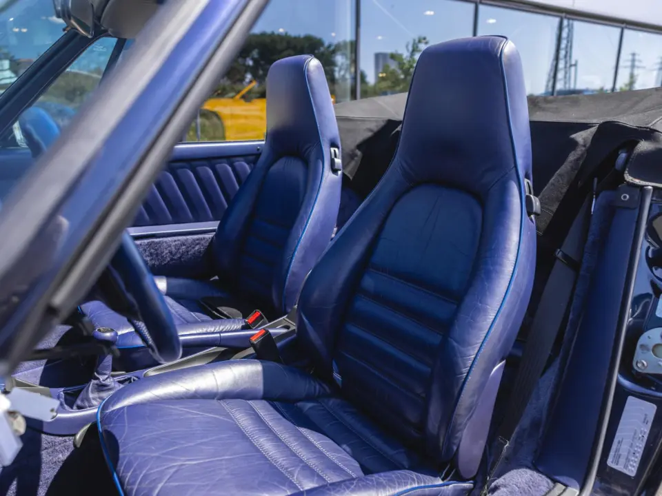 911 Carrera 2 Cabriolet