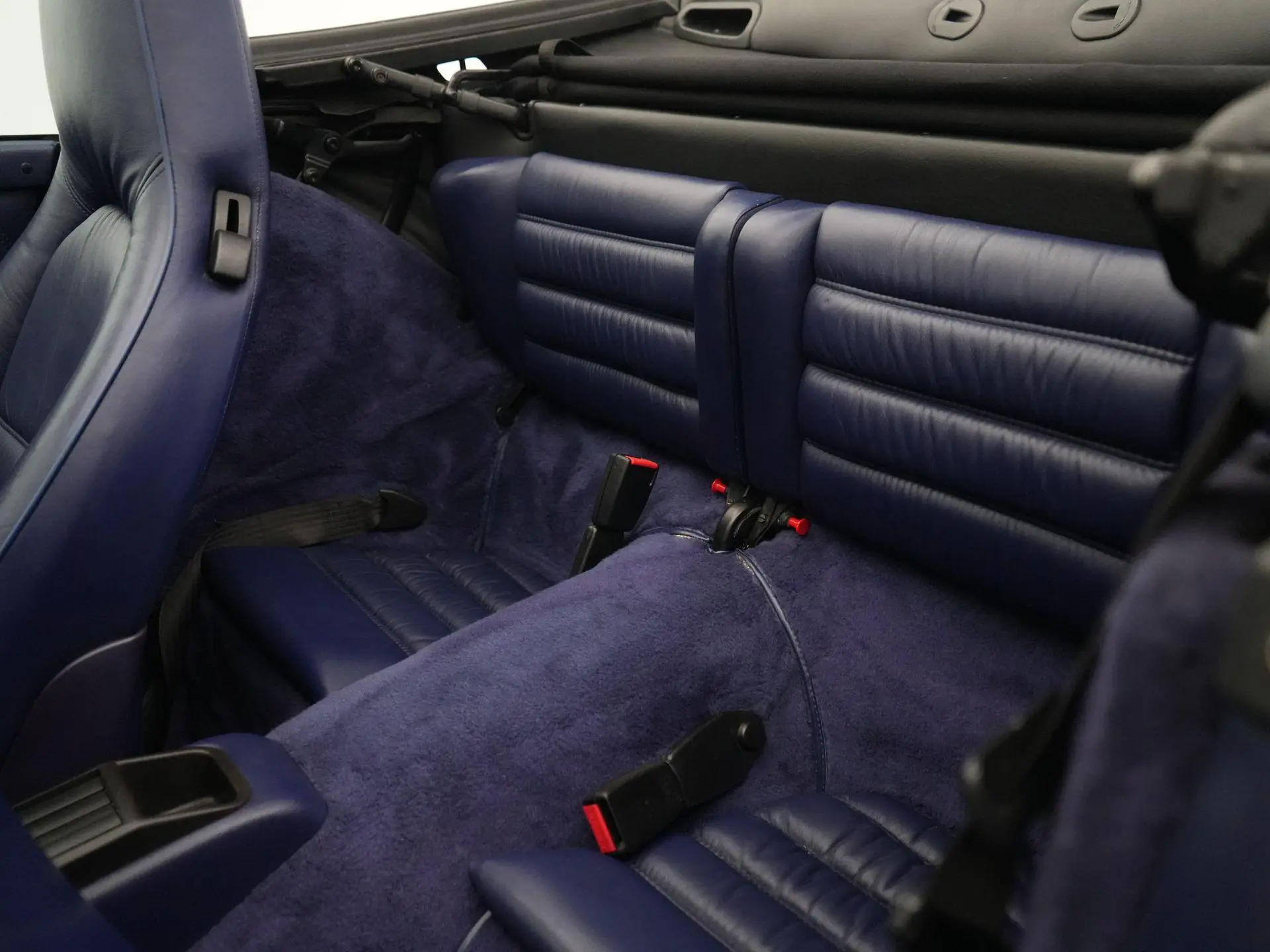 911 Carrera 2 Cabriolet