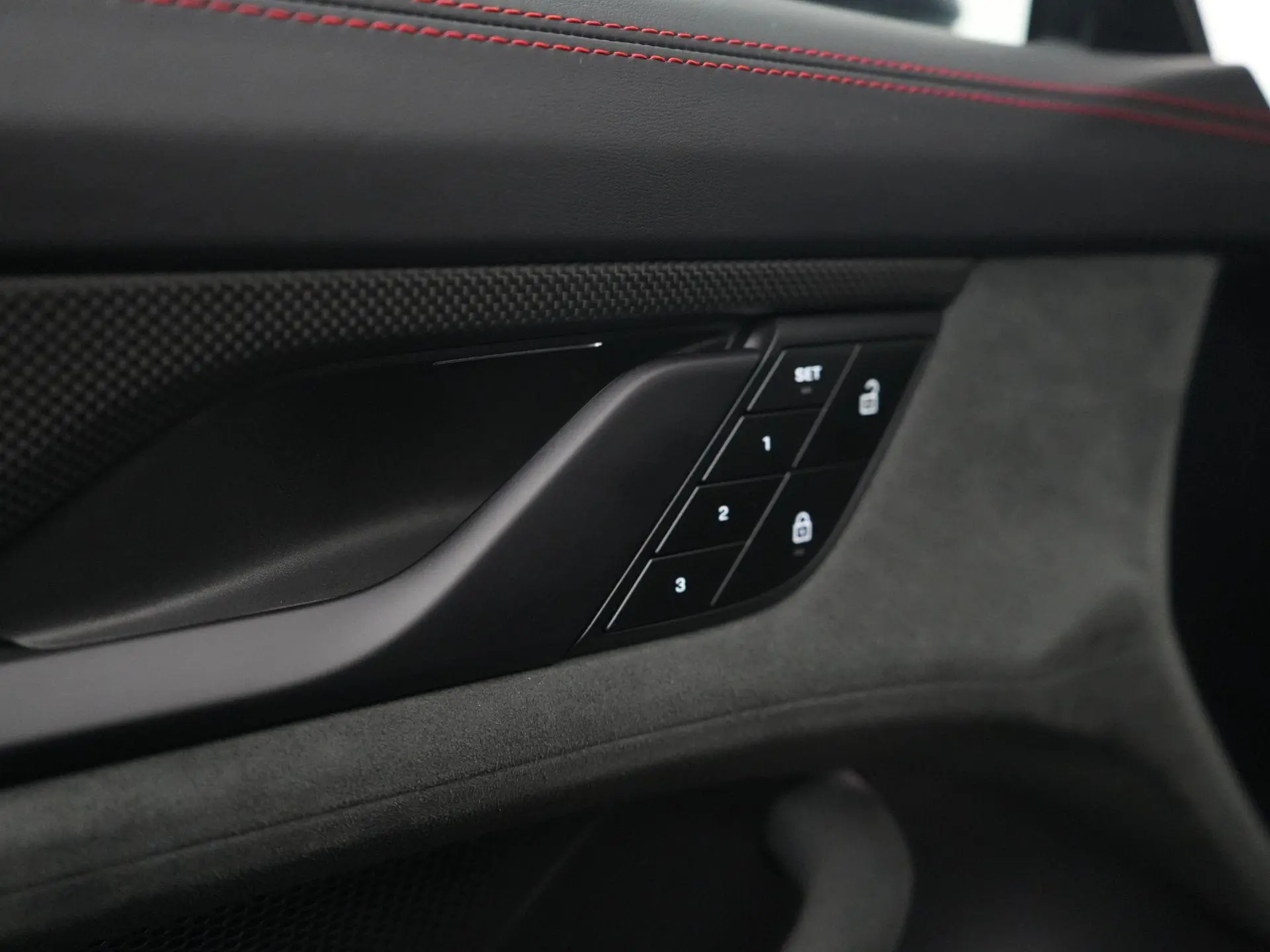 Taycan GTS Sport Turismo