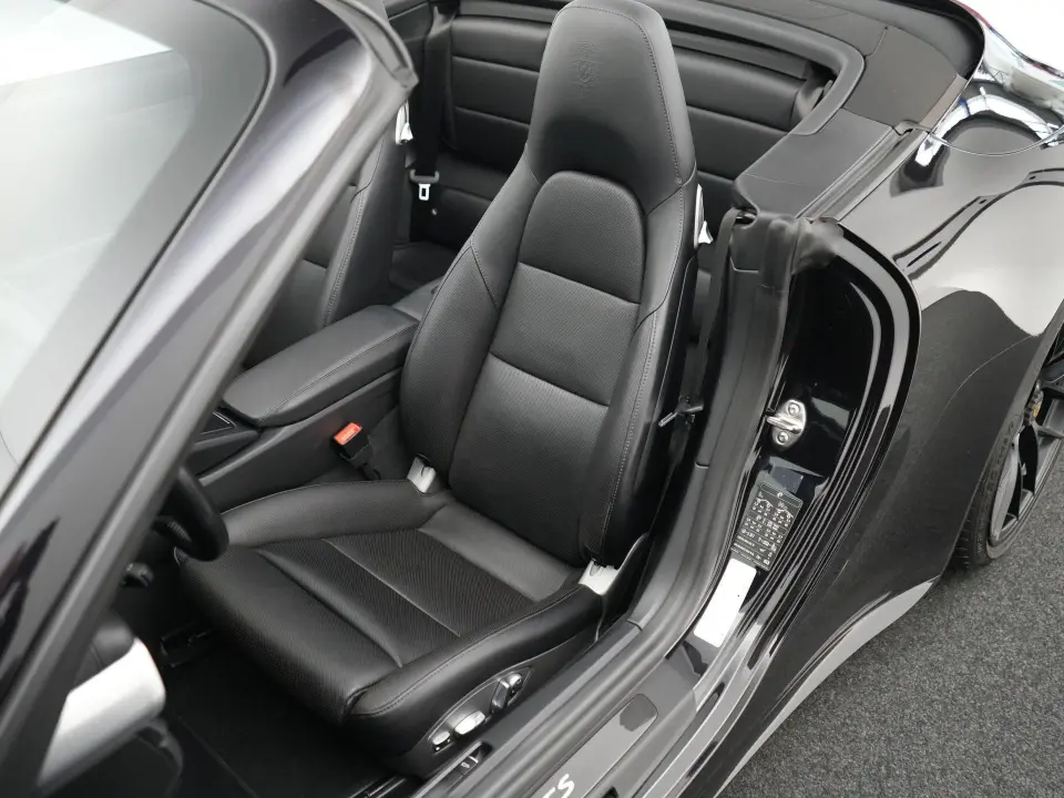 911 Carrera 4 GTS Cabriolet