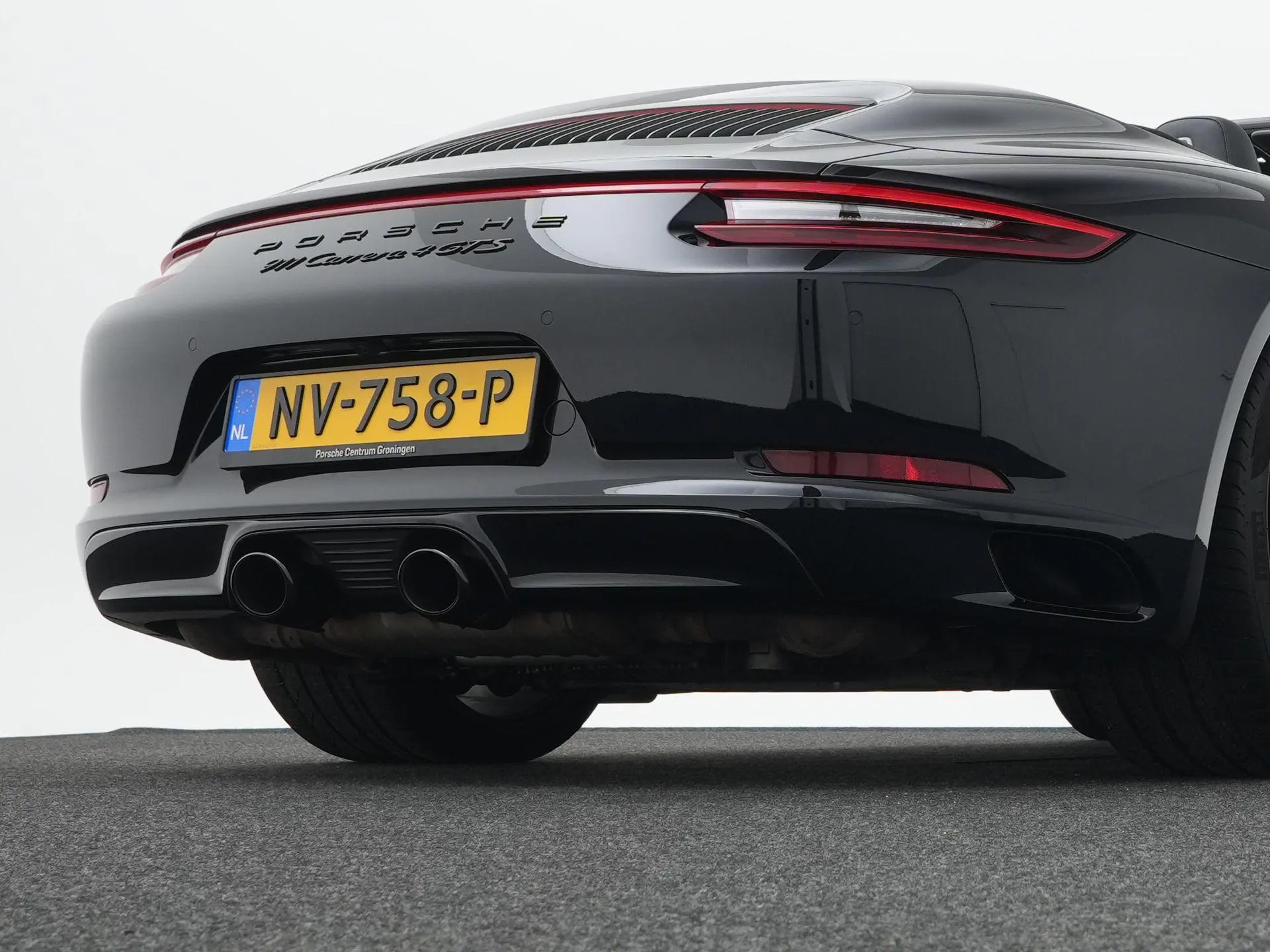 911 Carrera 4 GTS Cabriolet