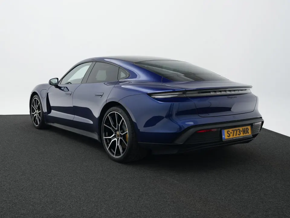 Taycan 
