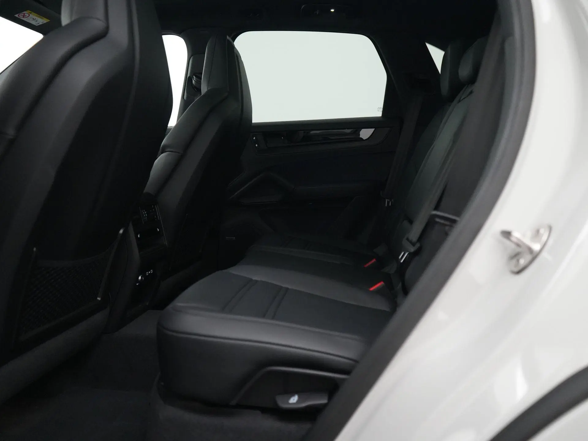 Cayenne E-Hybrid Black Edition