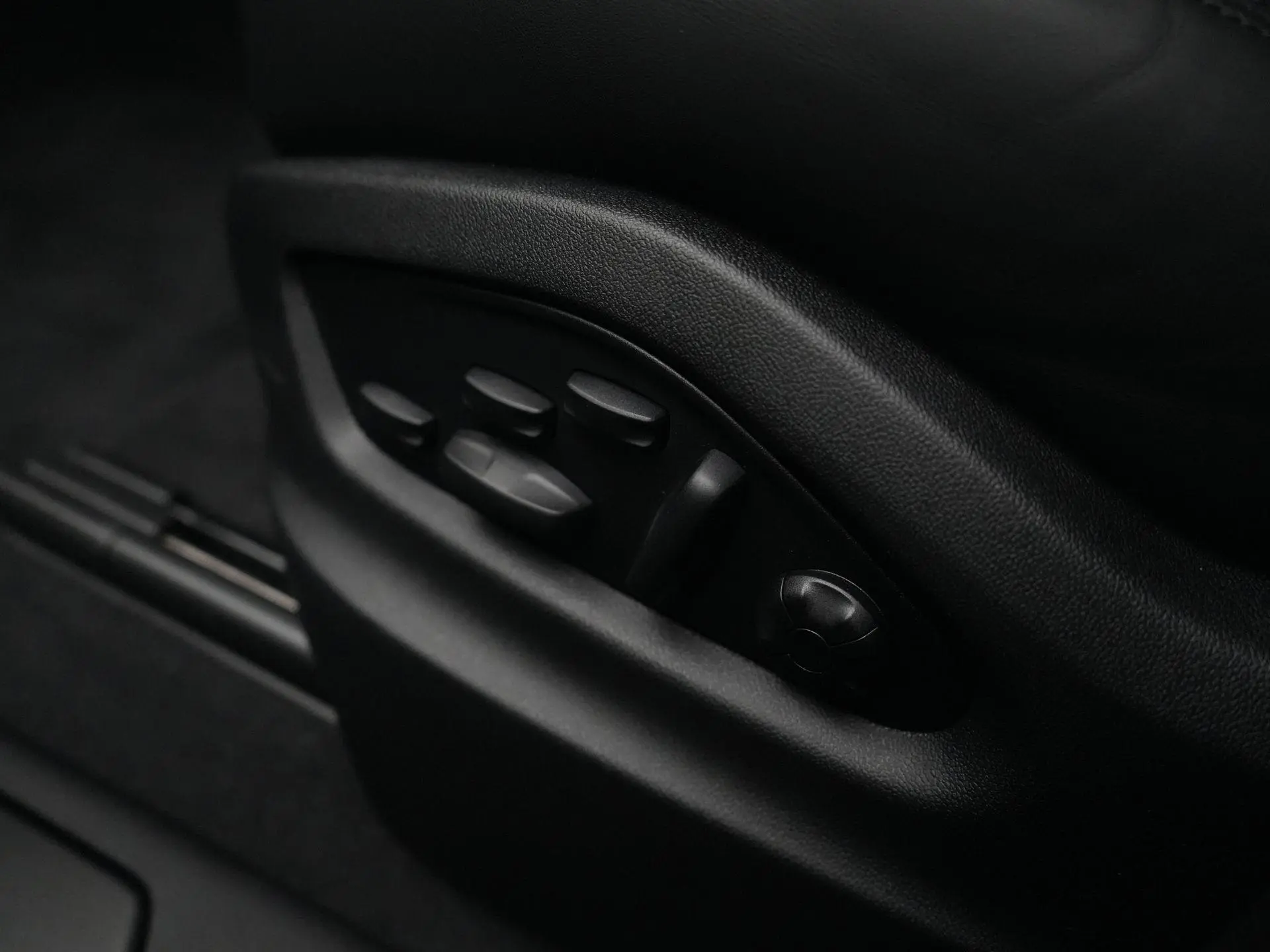 Cayenne E-Hybrid Black Edition