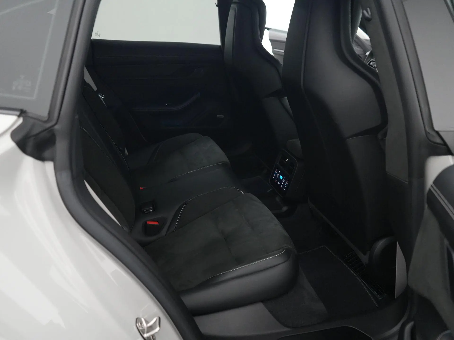 Taycan GTS Sport Turismo