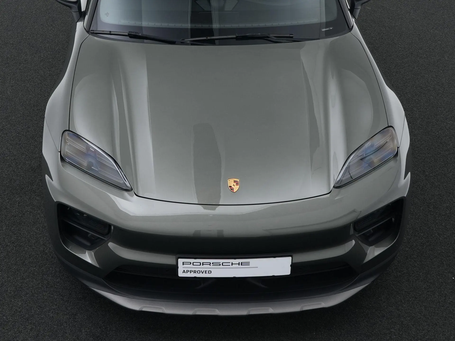 Macan 4