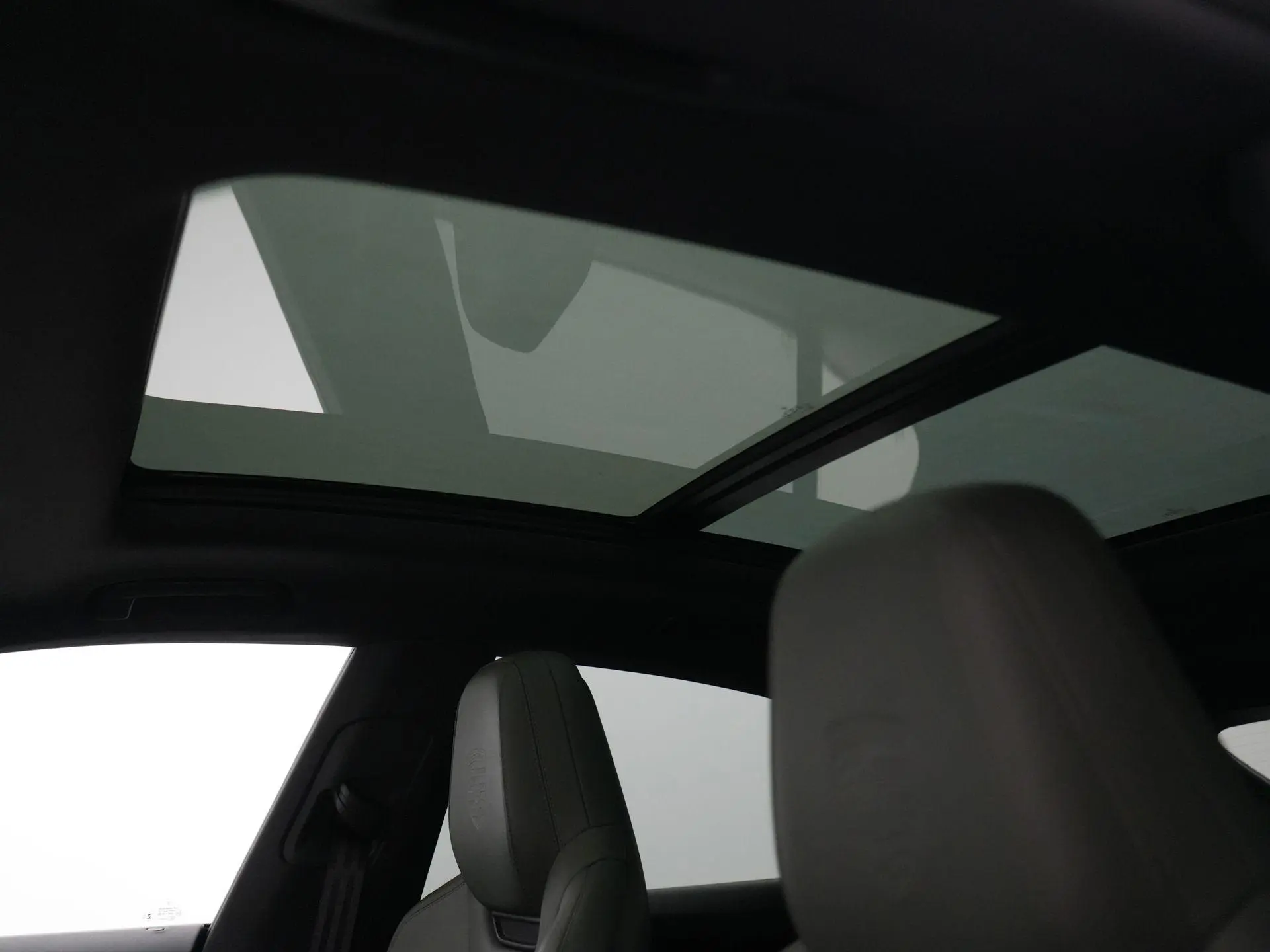 Macan 4