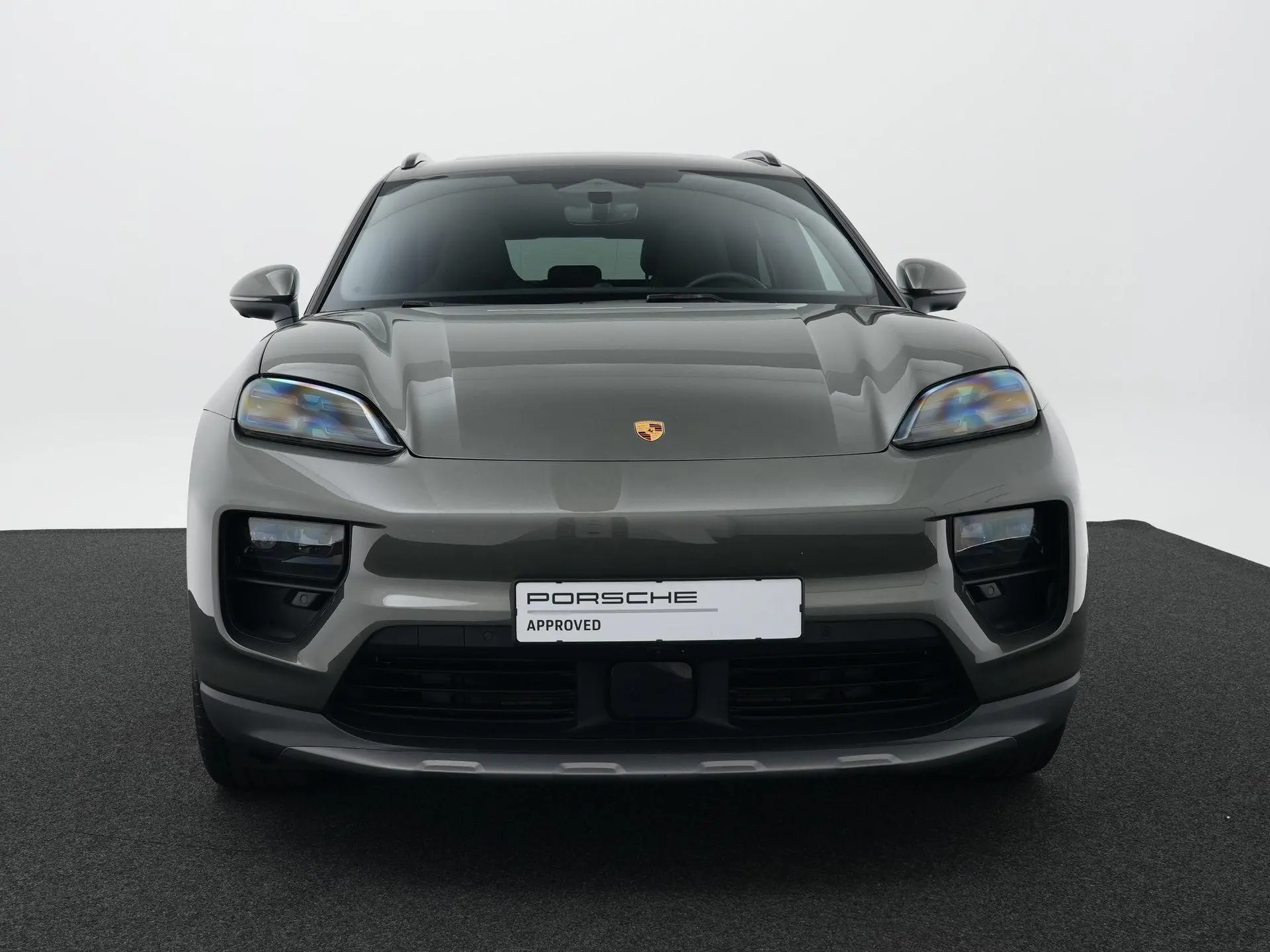 Macan 4