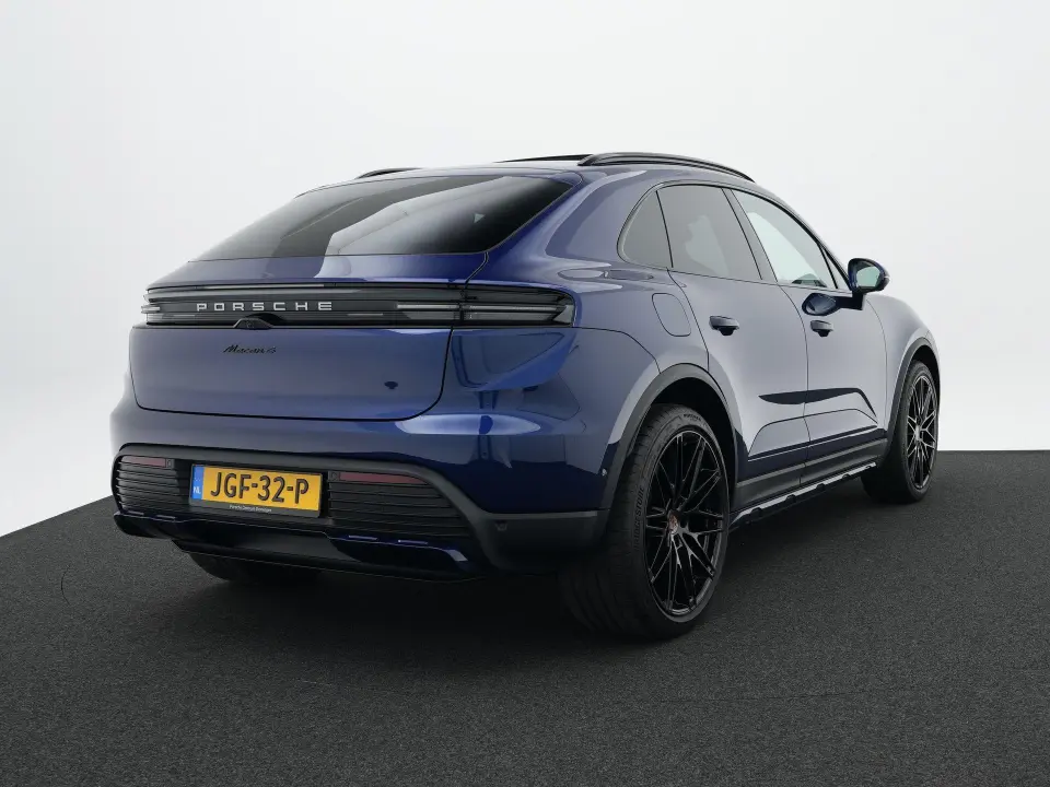 Macan 4