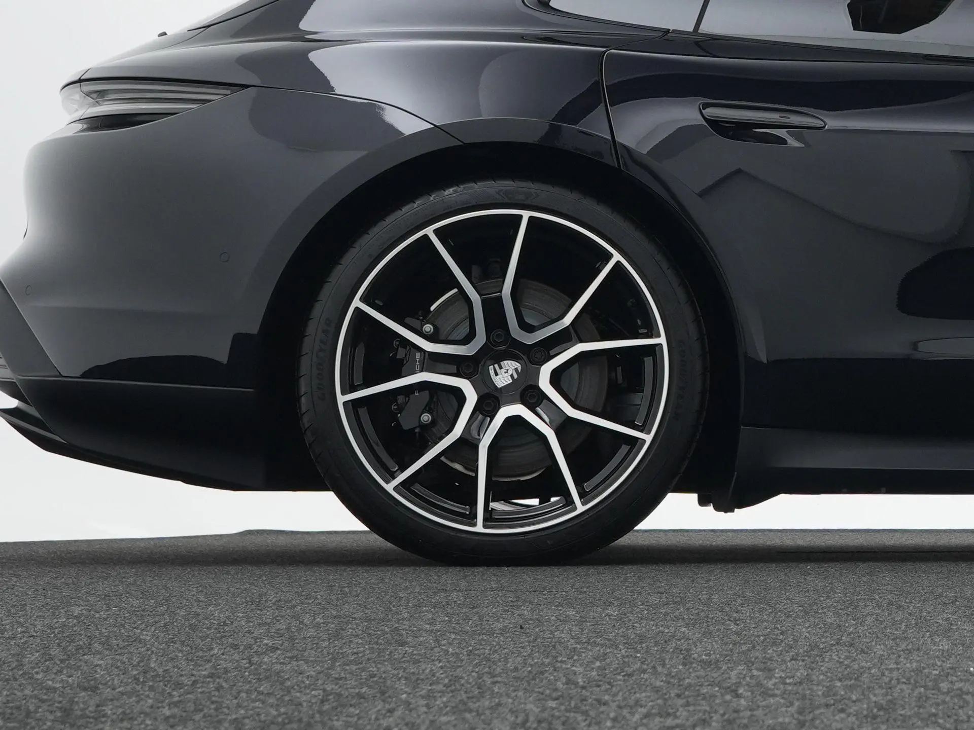 Taycan Sport Turismo