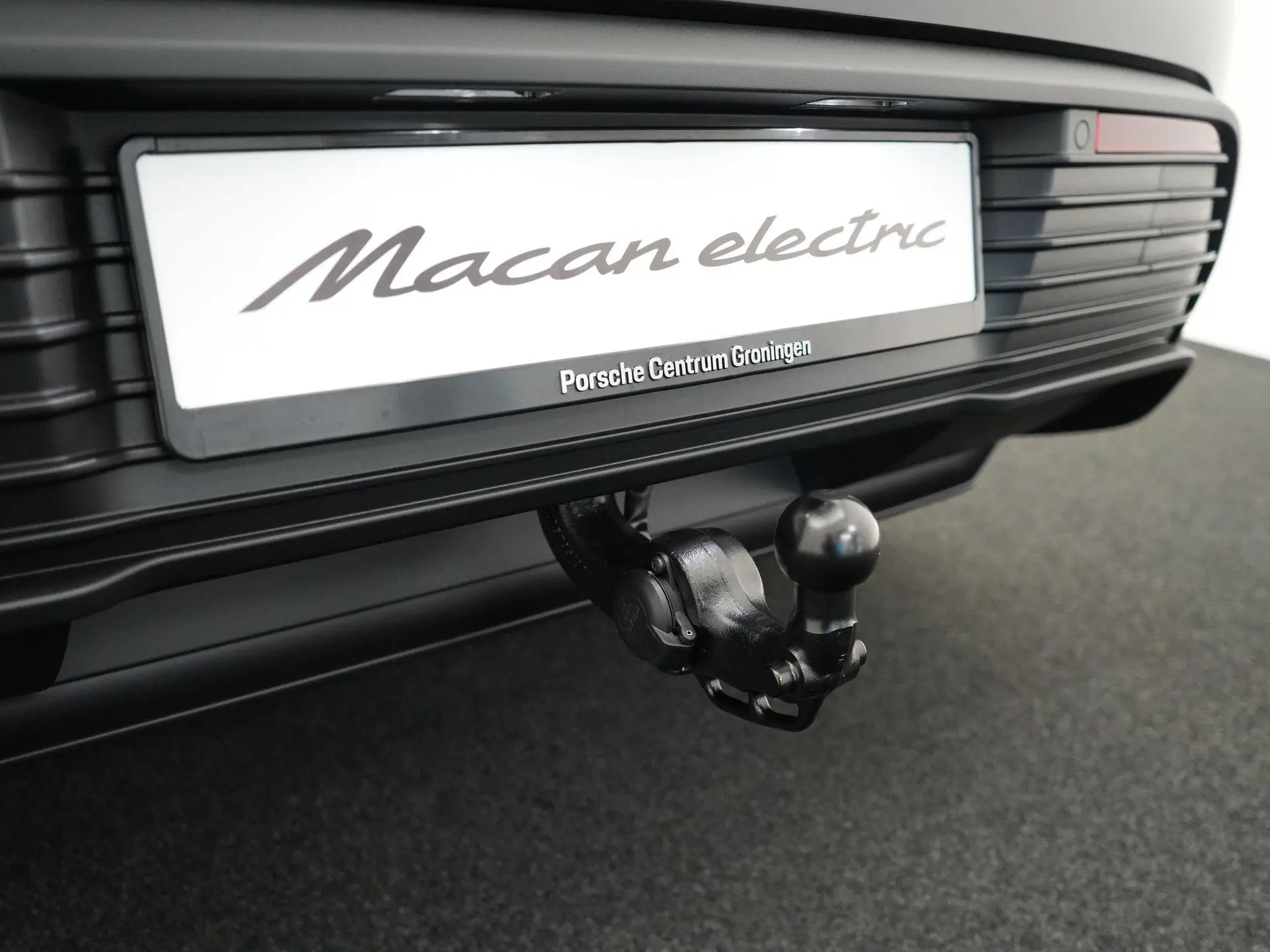 Macan 4