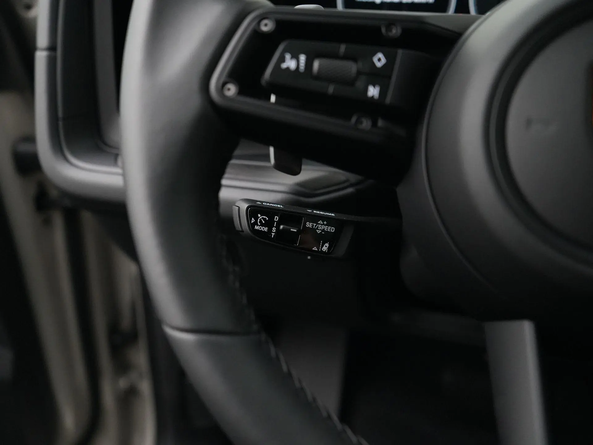 Cayenne E-Hybrid Black Edition Coupé