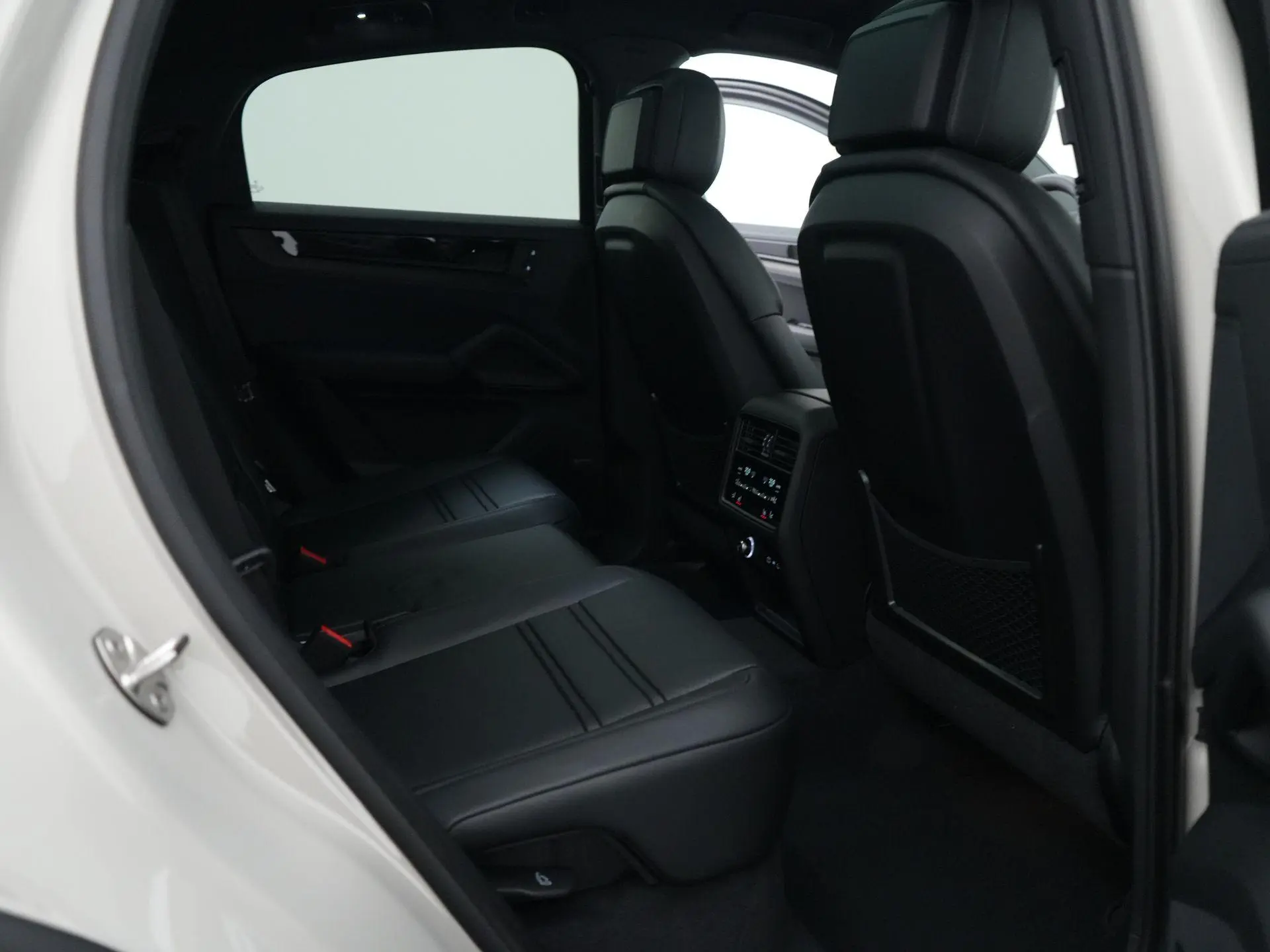 Cayenne E-Hybrid Black Edition Coupé