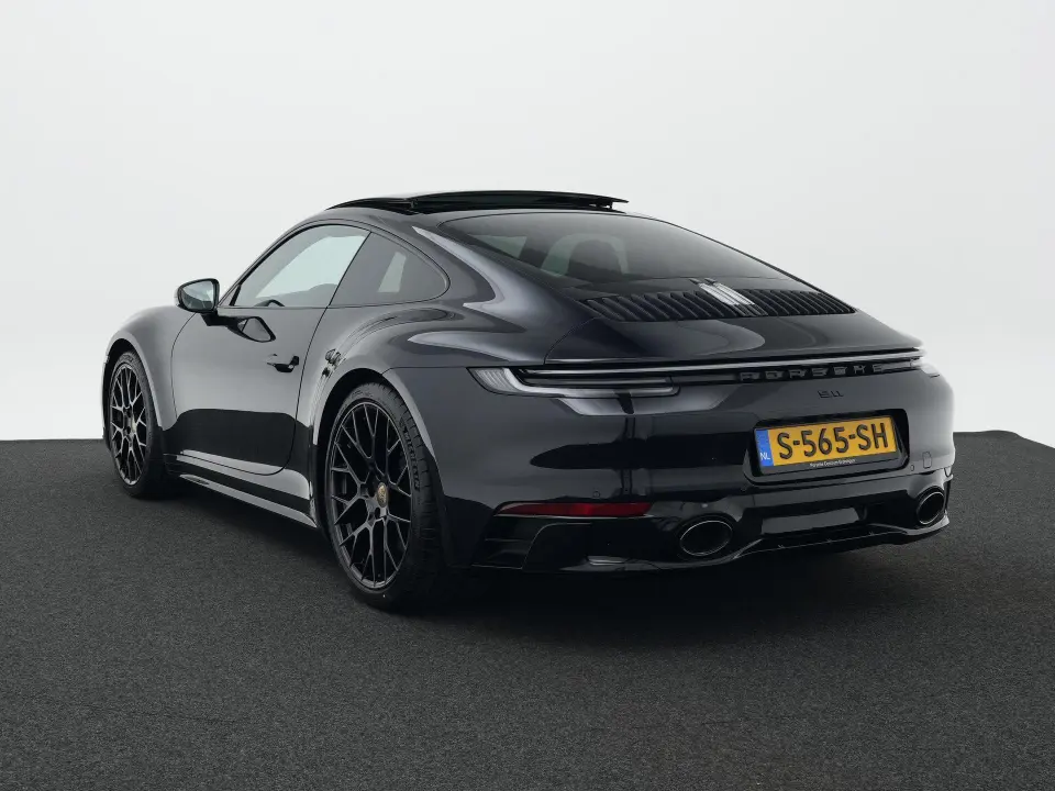 911 Carrera 4 GTS