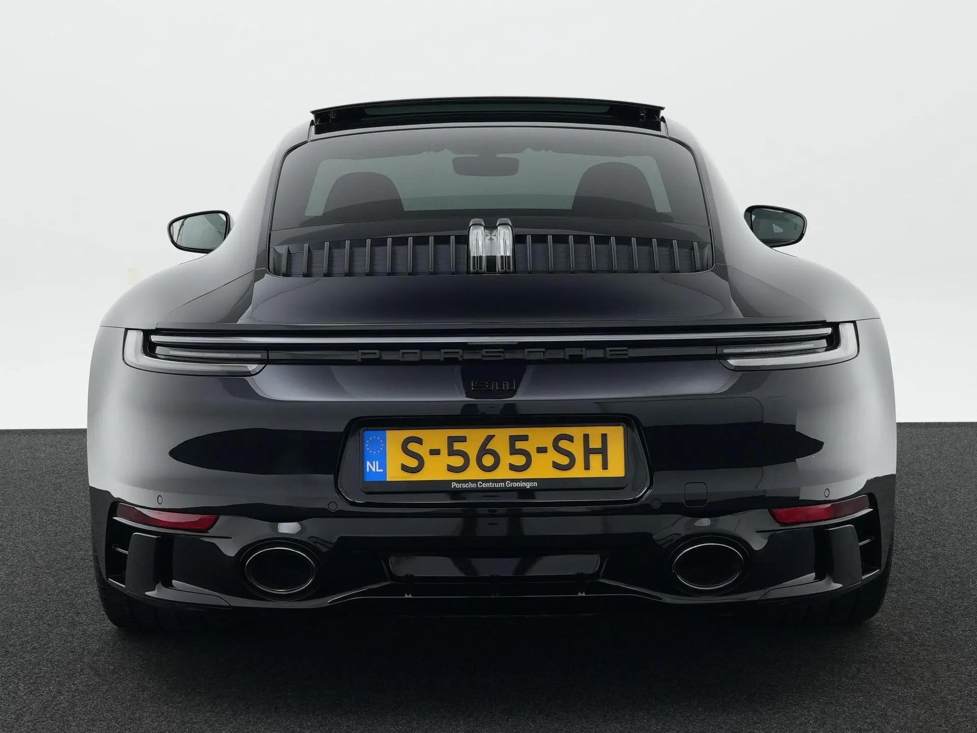 911 Carrera 4 GTS