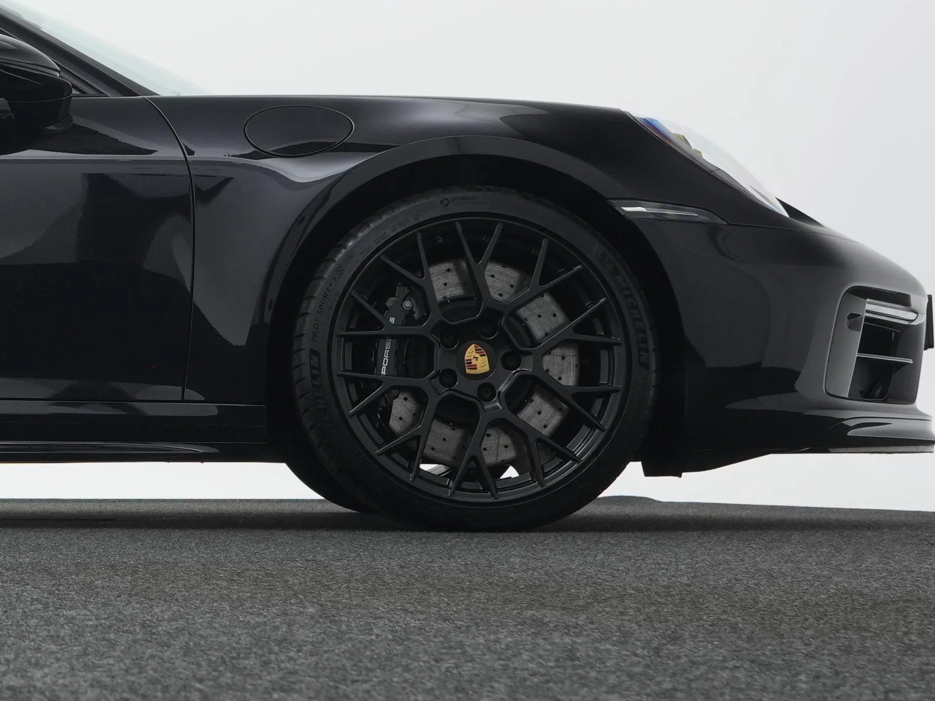 911 Carrera 4 GTS