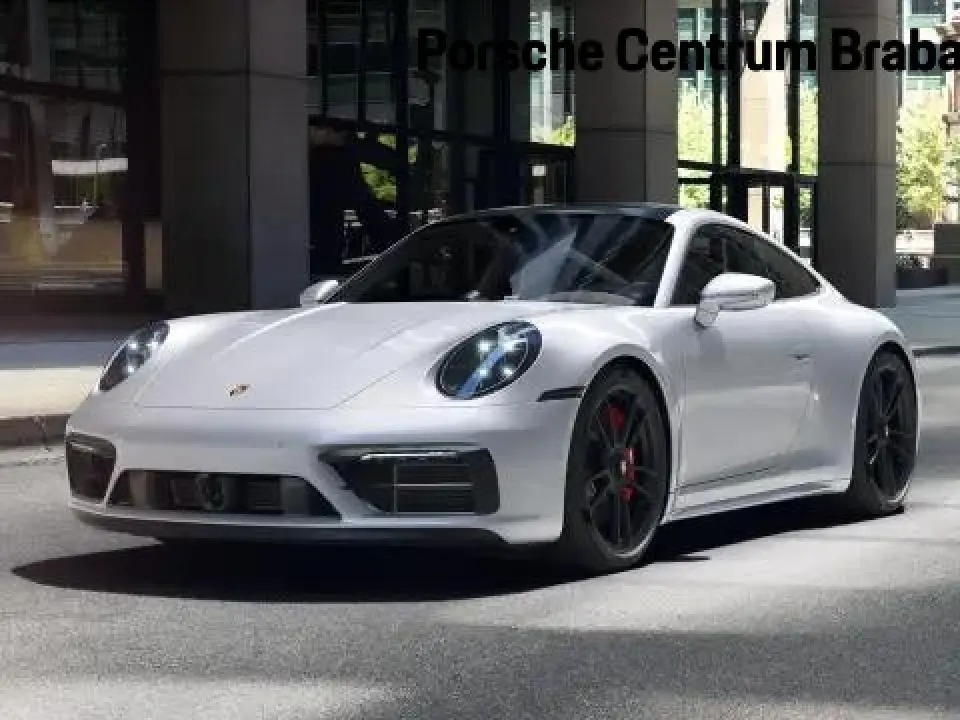 Porsche 911 Carrera 4 GTS