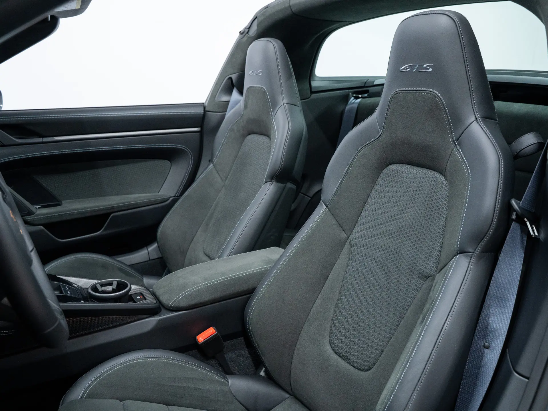 911 T-Hybrid Targa 4 GTS