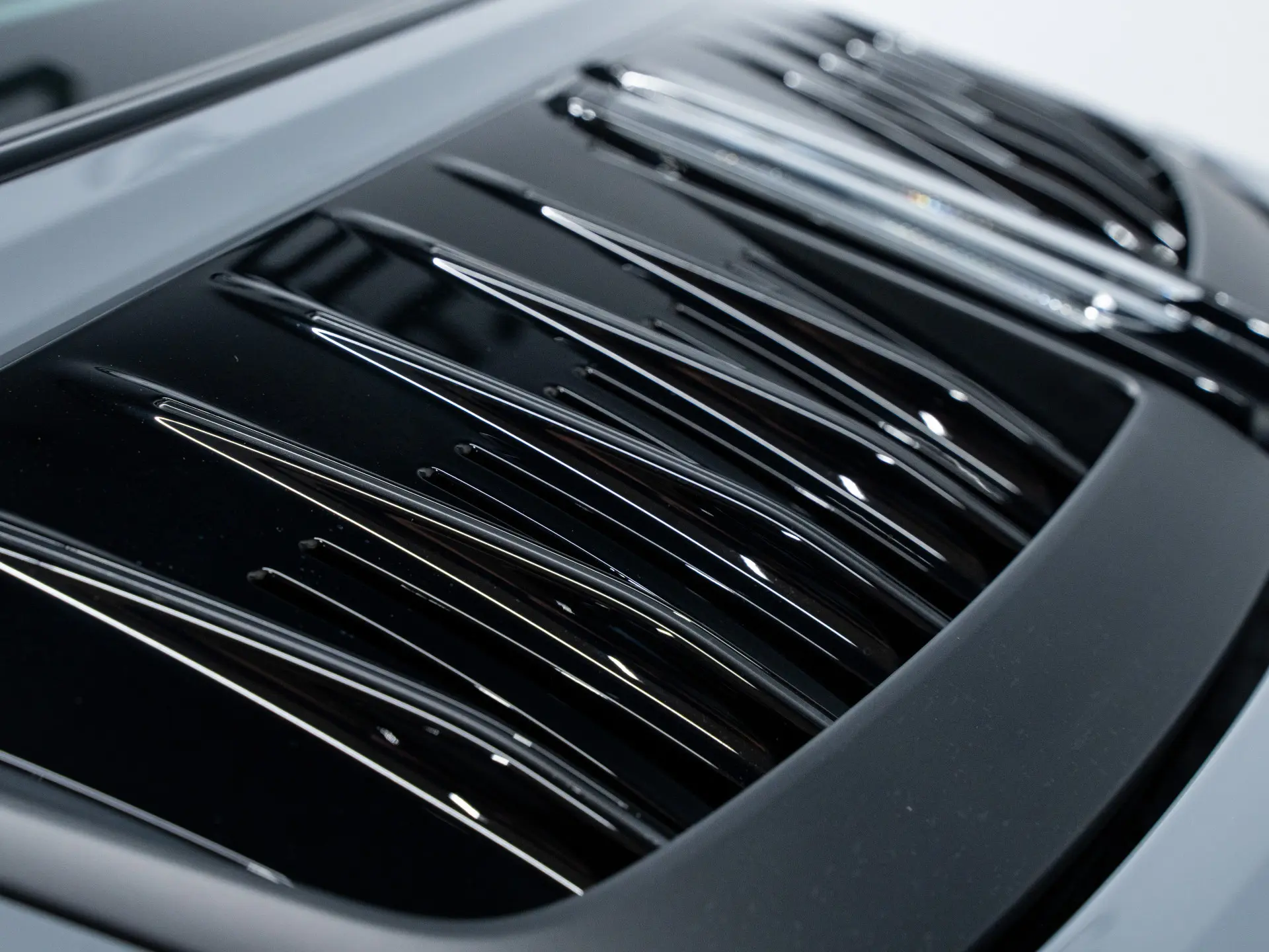 911 T-Hybrid Targa 4 GTS