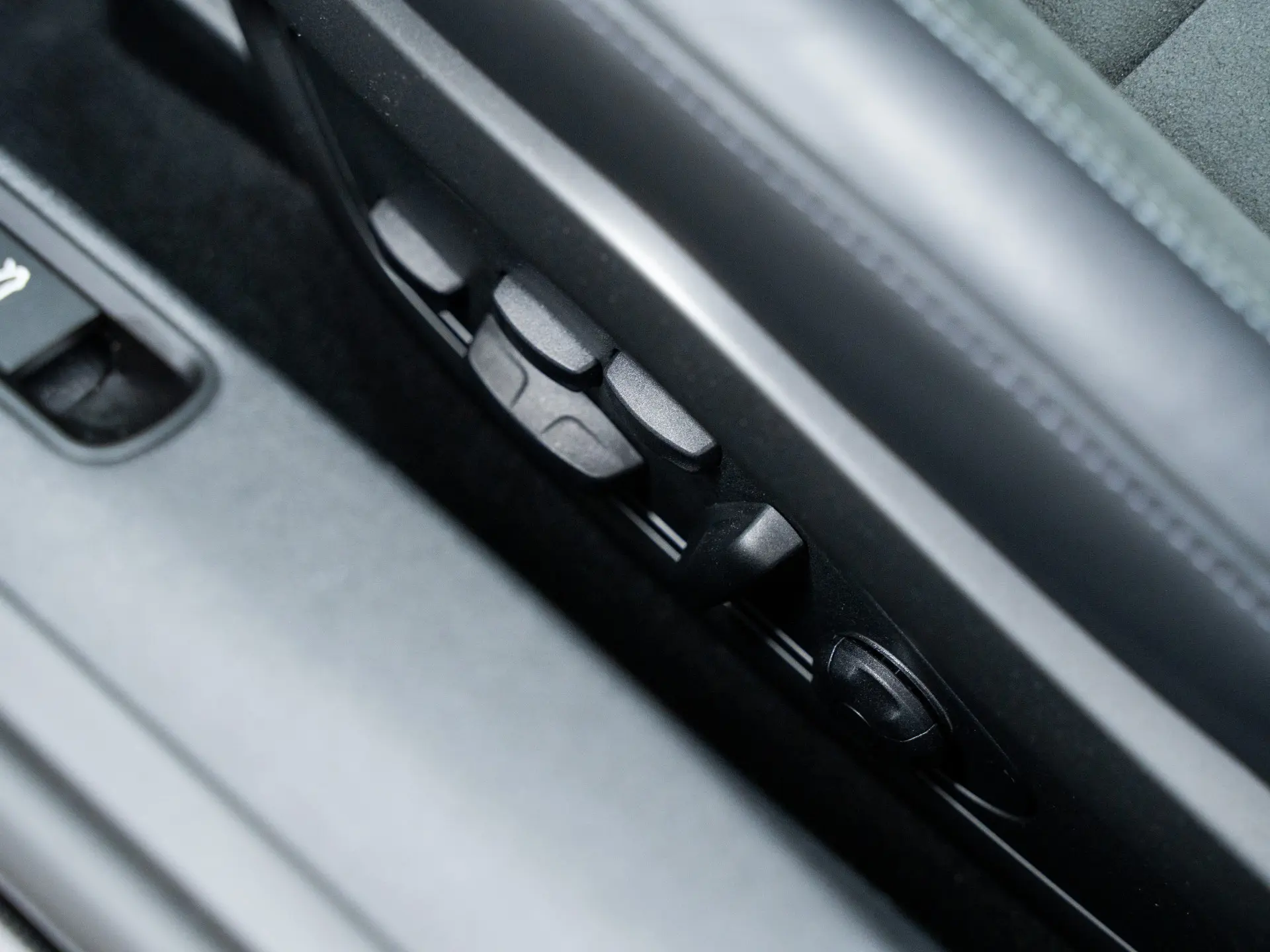 911 T-Hybrid Targa 4 GTS