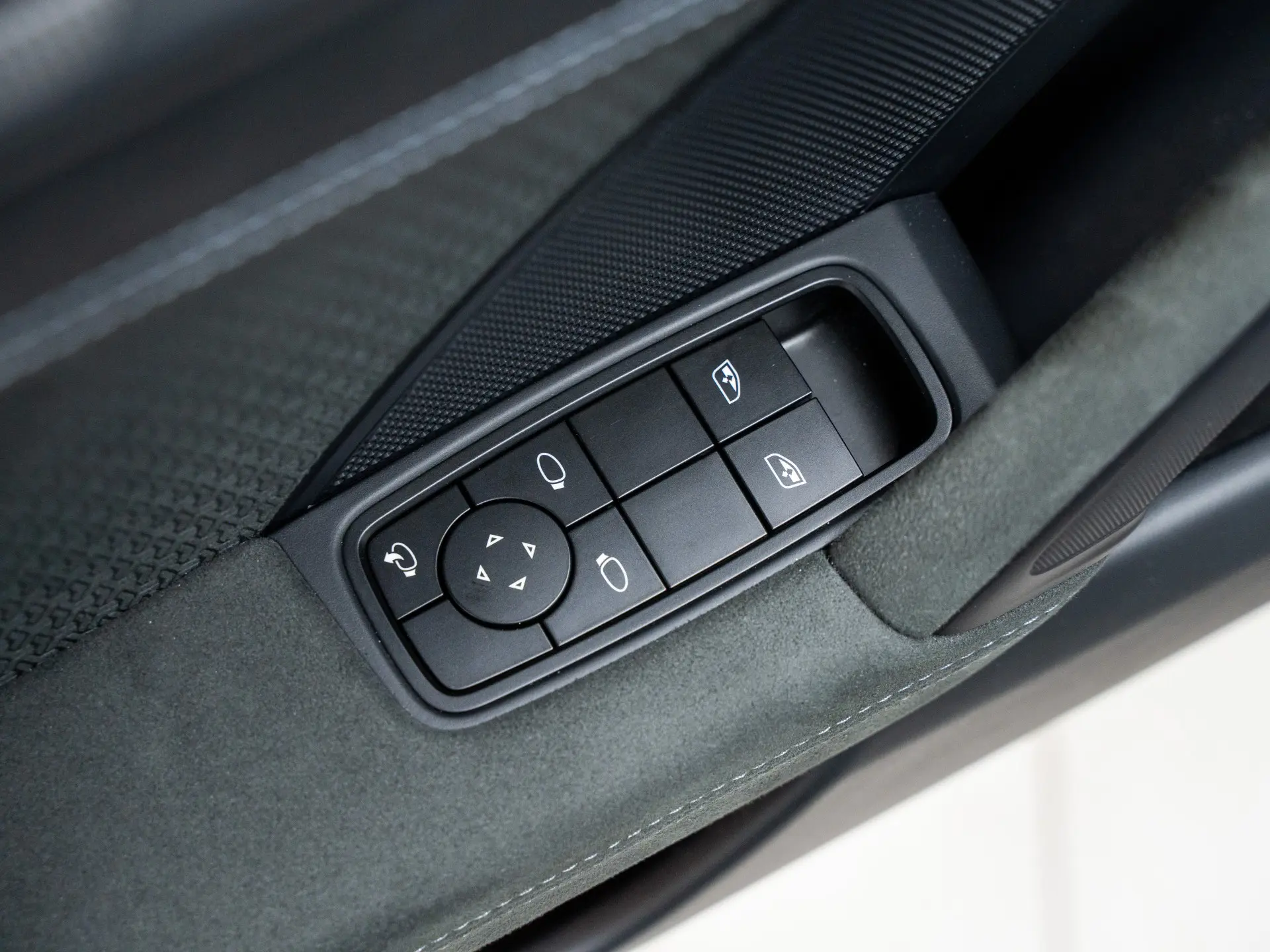 911 T-Hybrid Targa 4 GTS