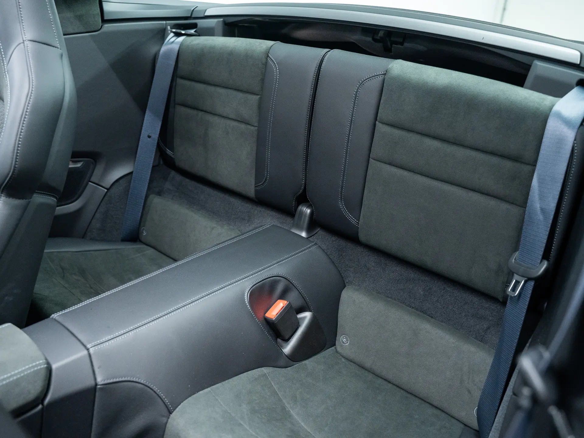 911 T-Hybrid Targa 4 GTS