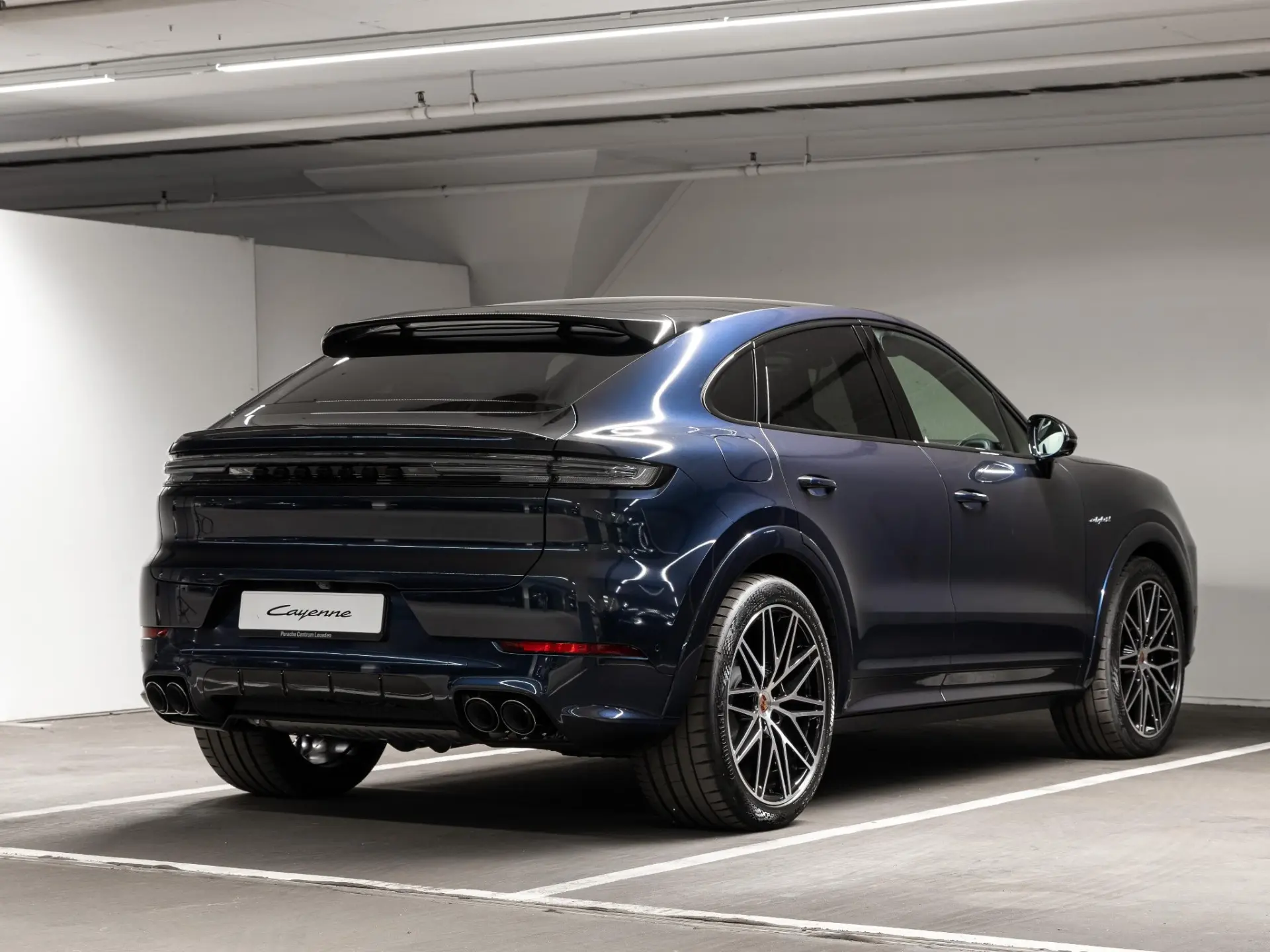 Cayenne Coupé 3.0 E-Hybrid Black Edition