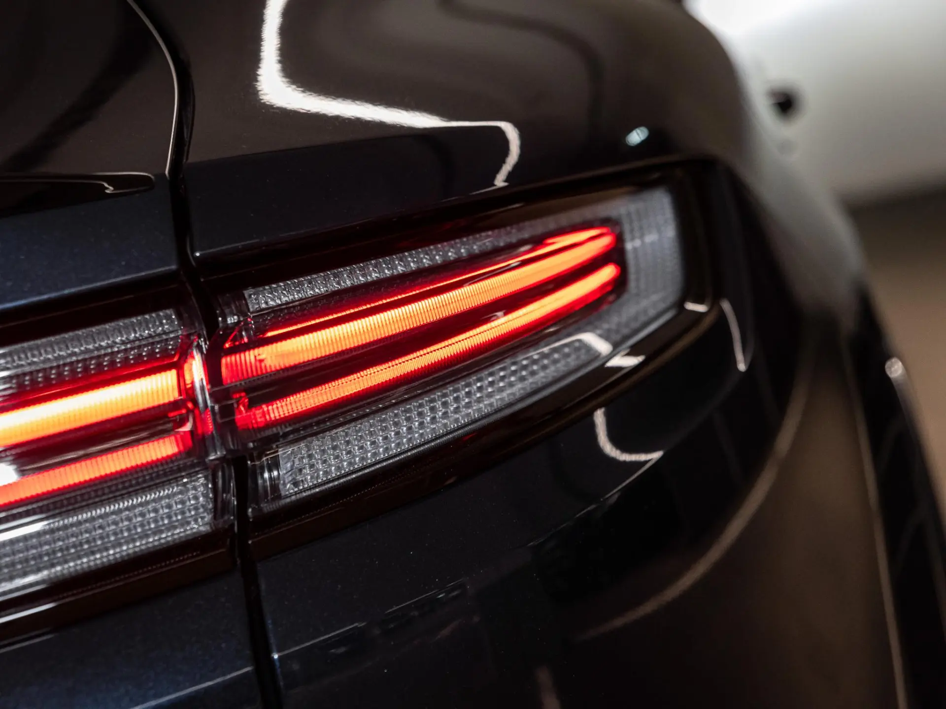 Cayenne Coupé 3.0 E-Hybrid Black Edition