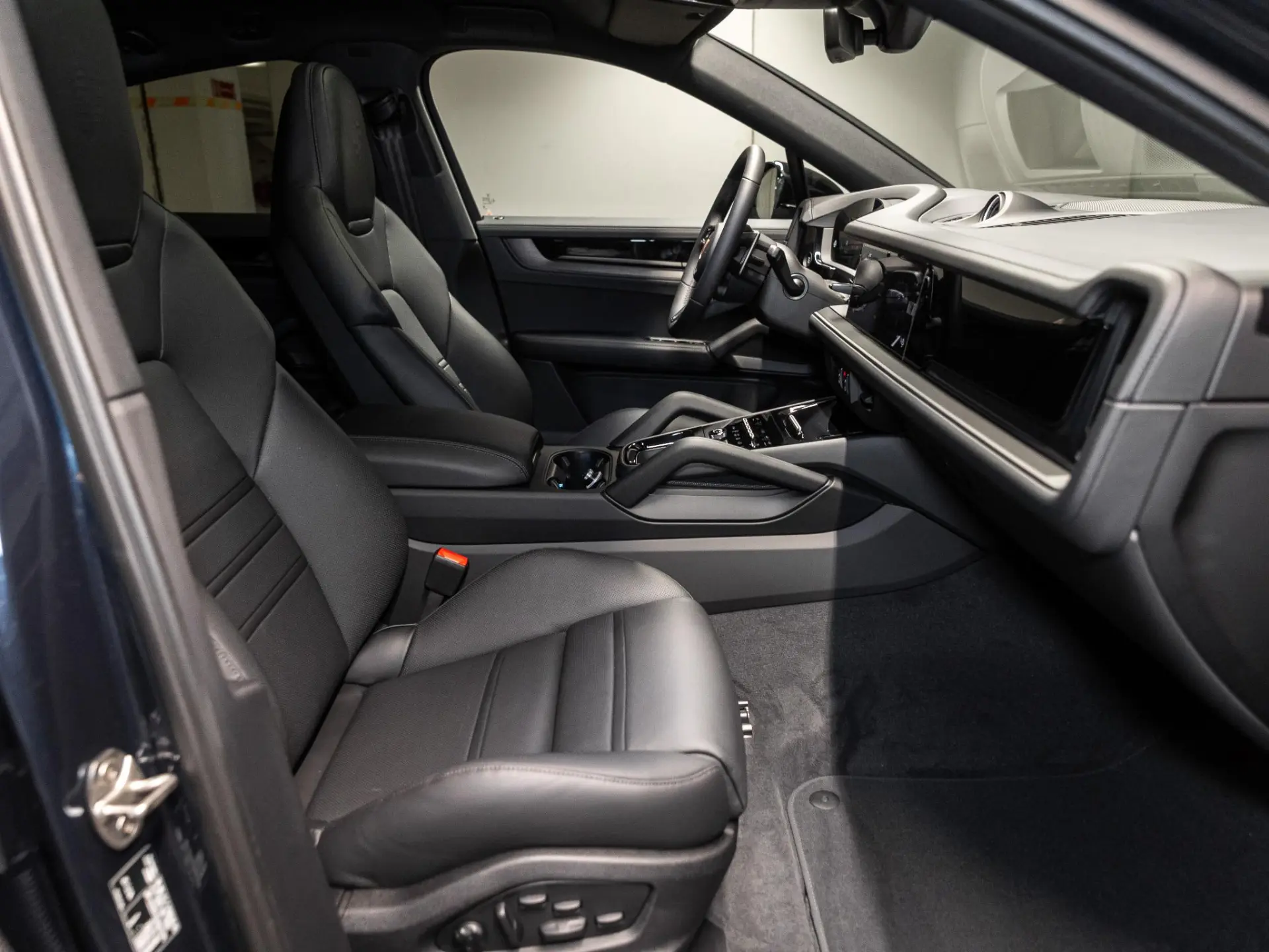 Cayenne Coupé 3.0 E-Hybrid Black Edition