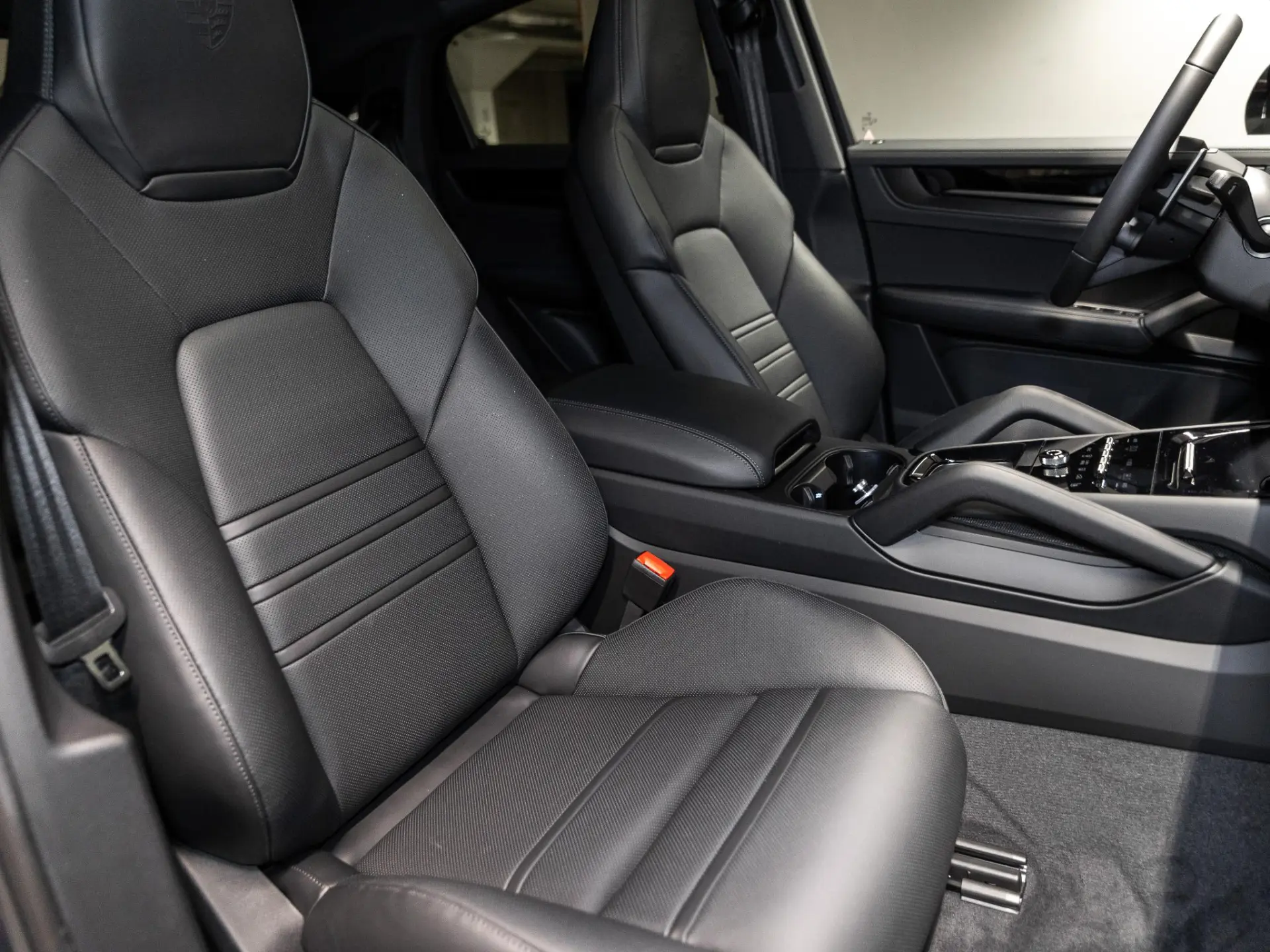 Cayenne Coupé 3.0 E-Hybrid Black Edition