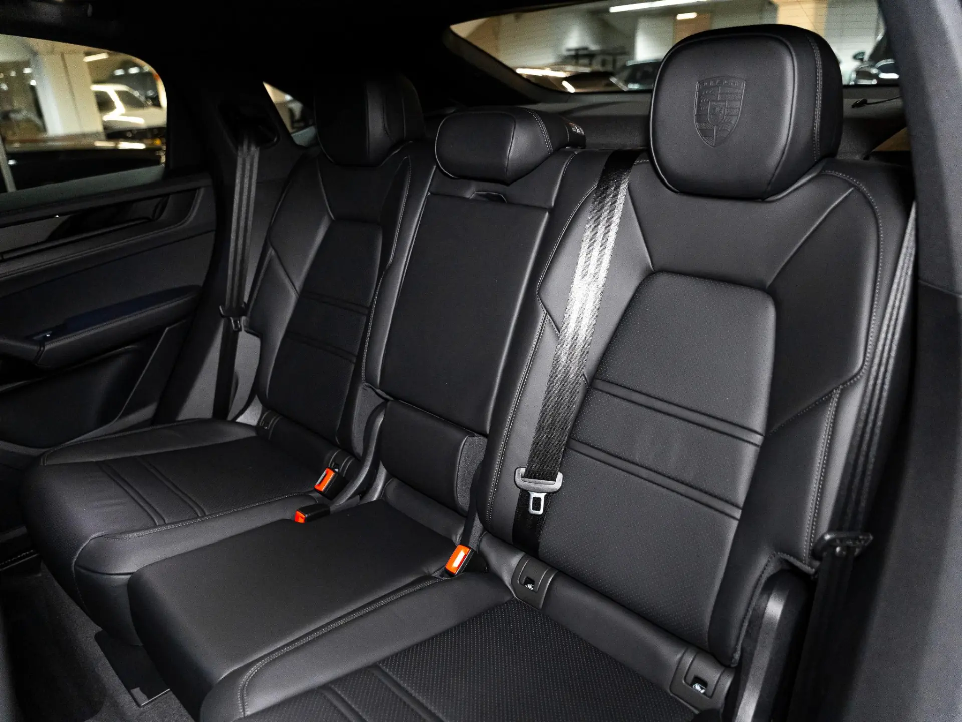 Cayenne Coupé 3.0 E-Hybrid Black Edition