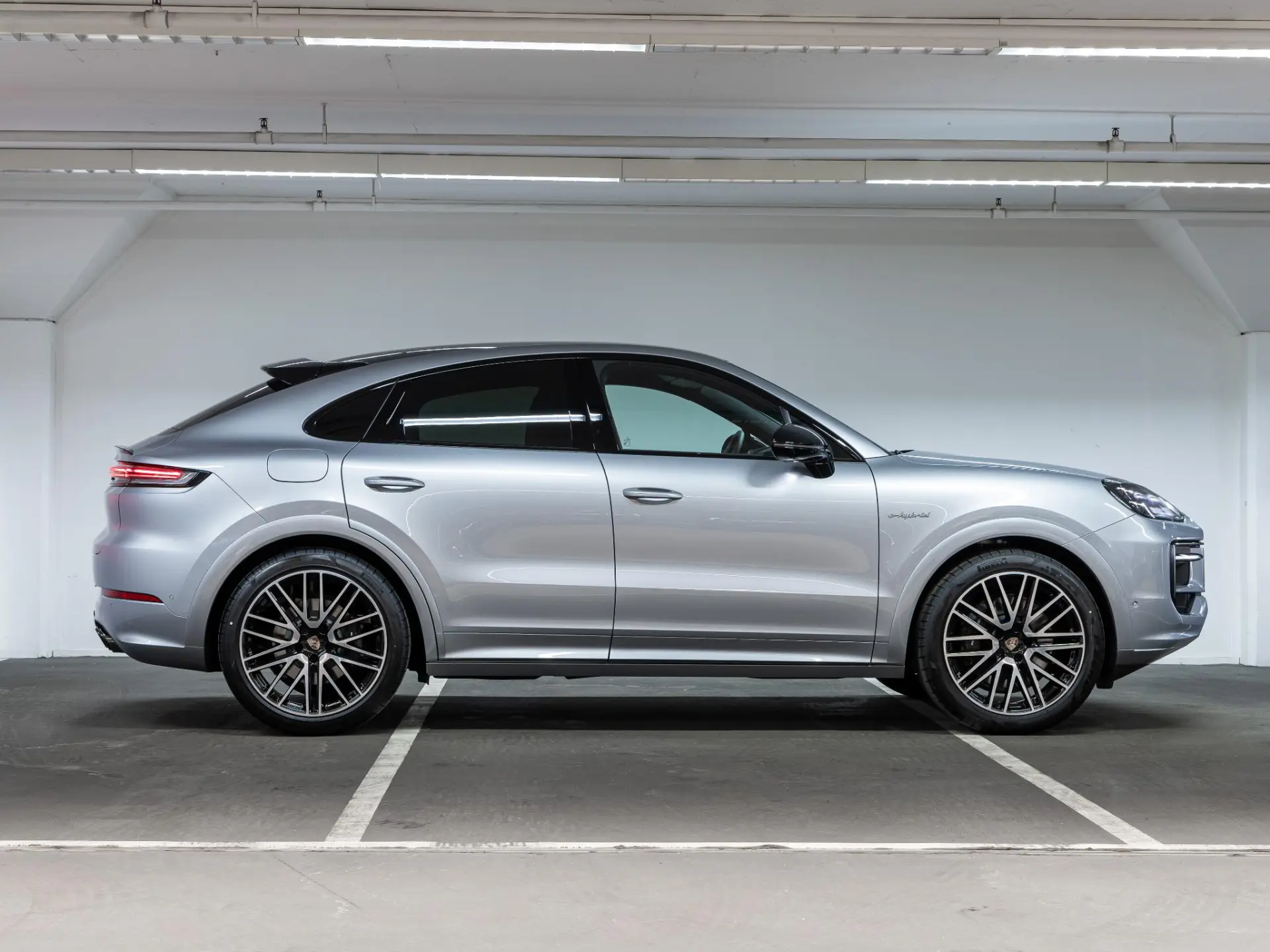Cayenne Coupé 3.0 E-Hybrid Black Edition