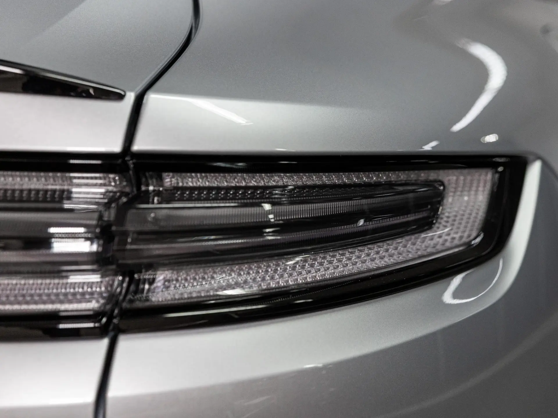 Cayenne Coupé 3.0 E-Hybrid Black Edition