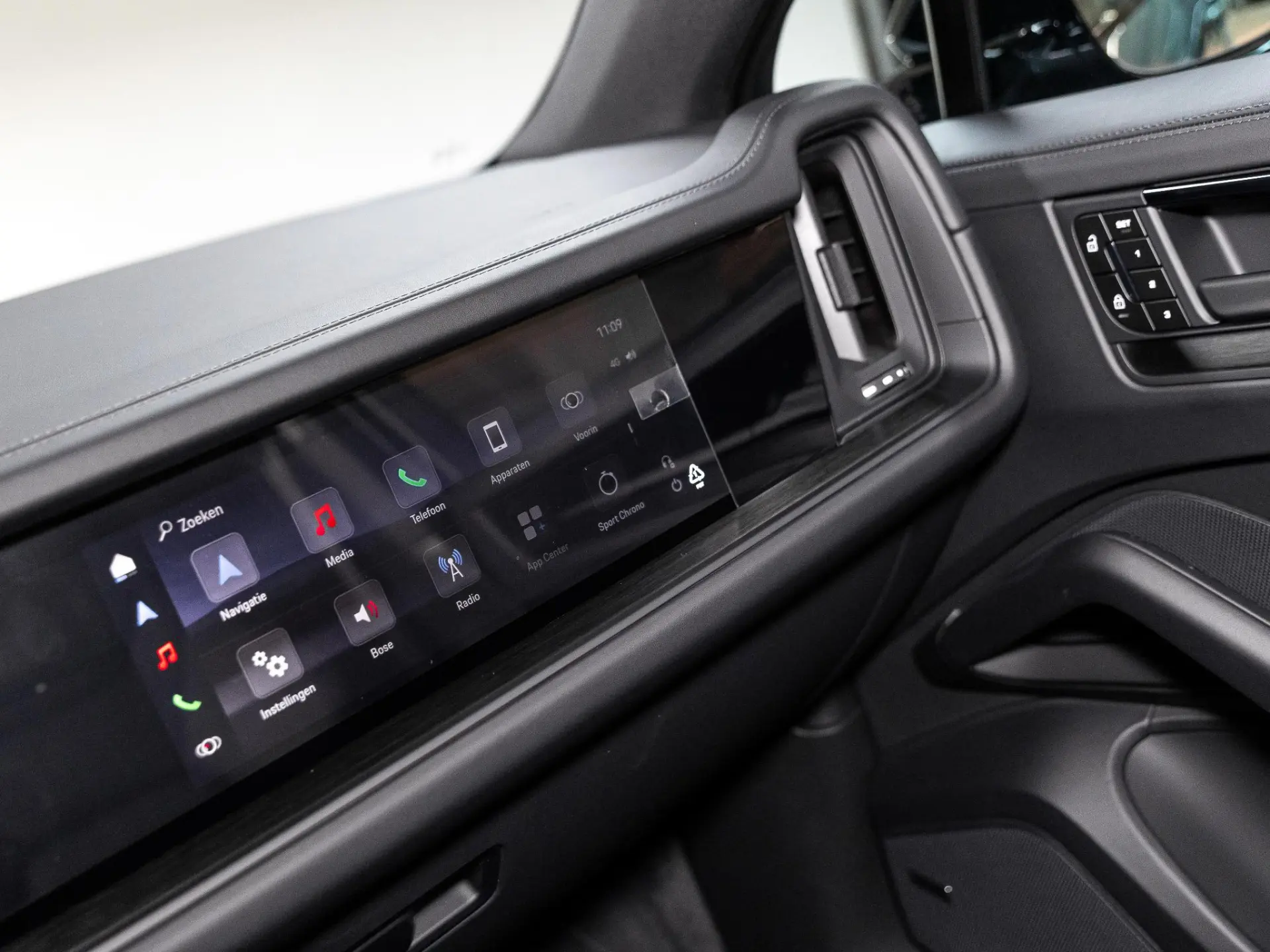 Cayenne Coupé 3.0 E-Hybrid Black Edition