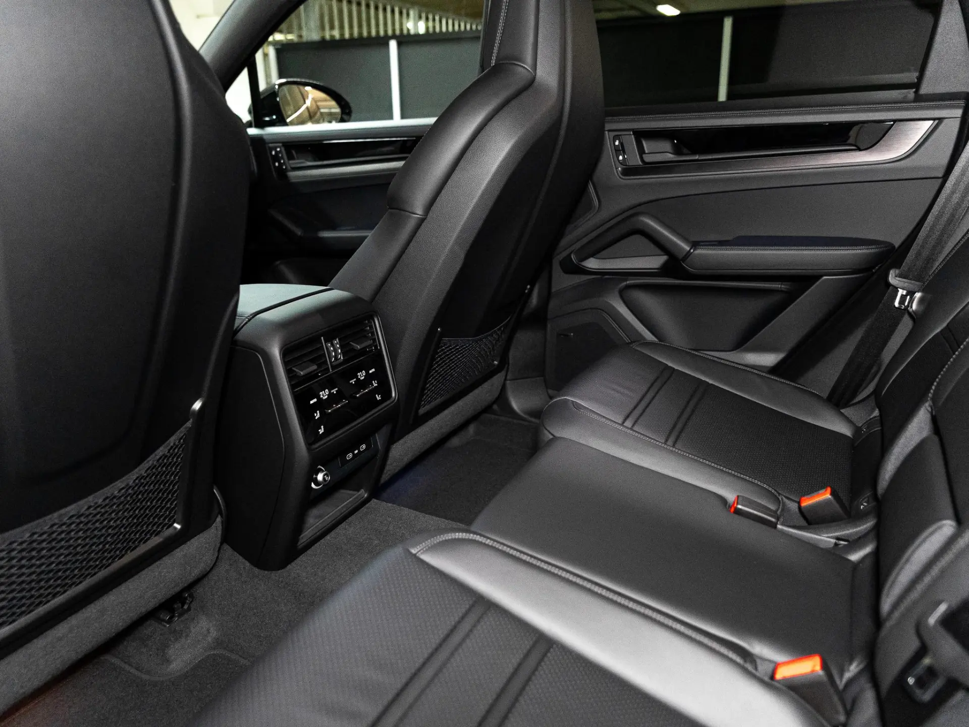 Cayenne Coupé 3.0 E-Hybrid Black Edition