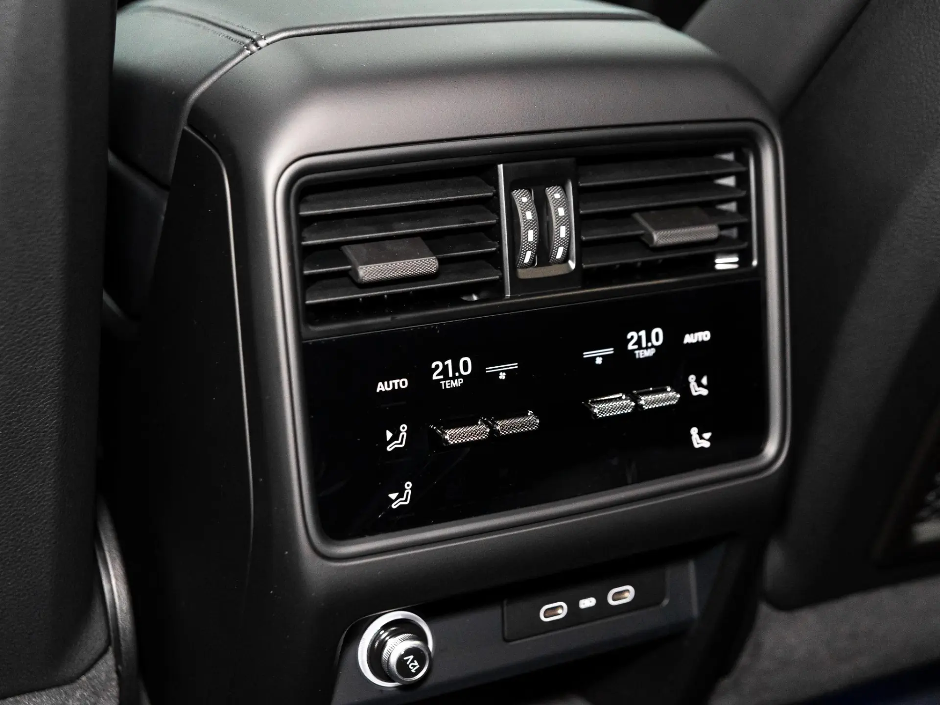 Cayenne Coupé 3.0 E-Hybrid Black Edition