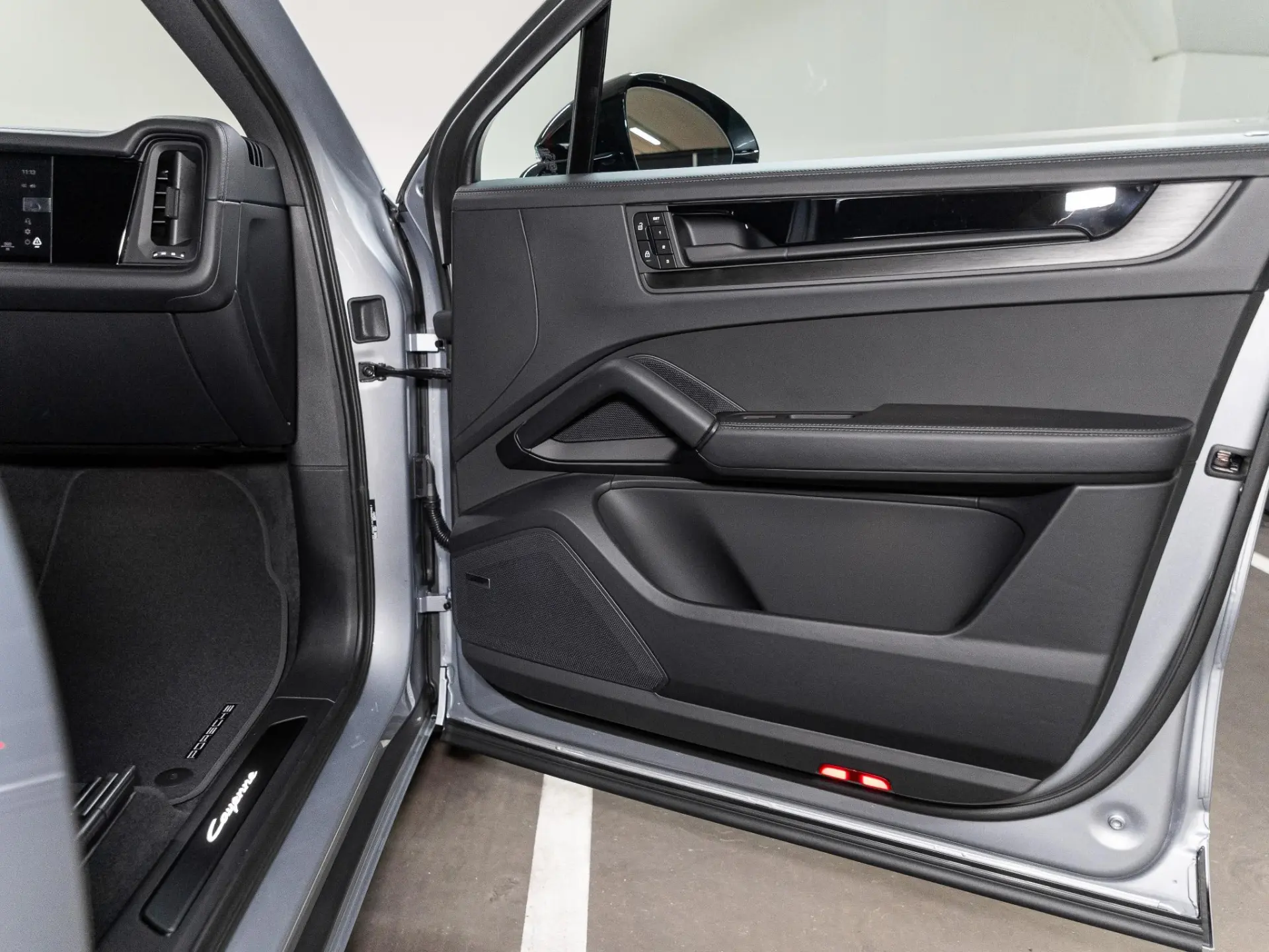 Cayenne Coupé 3.0 E-Hybrid Black Edition