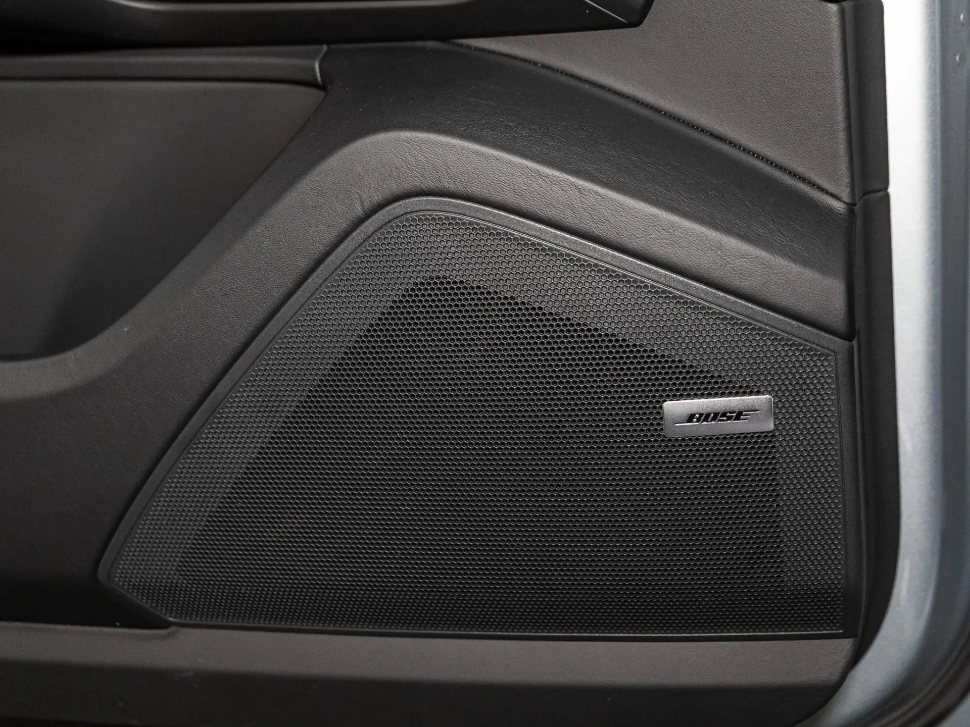 Cayenne Coupé 3.0 E-Hybrid Black Edition