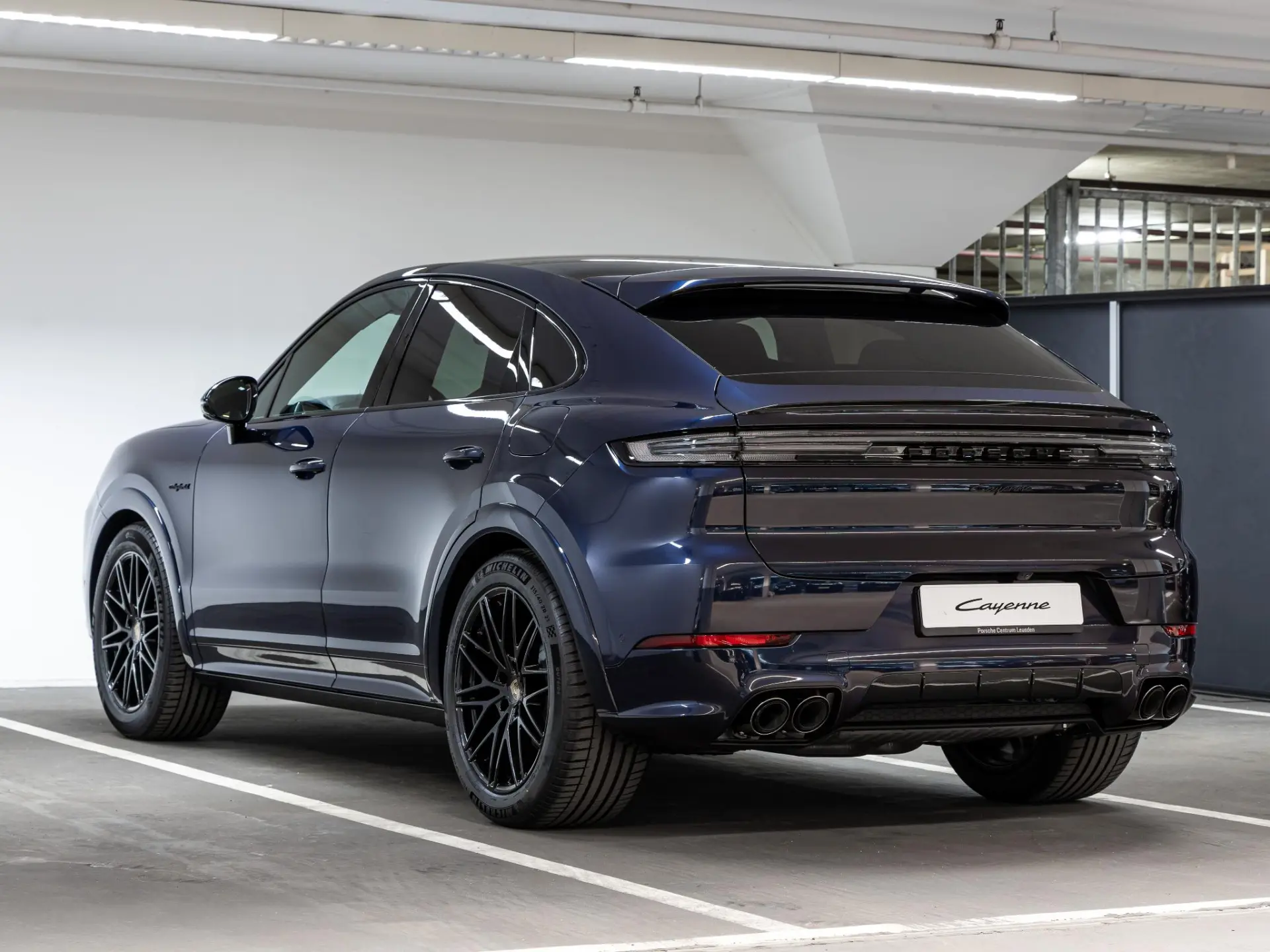 Cayenne Coupé 3.0 E-Hybrid Black Edition