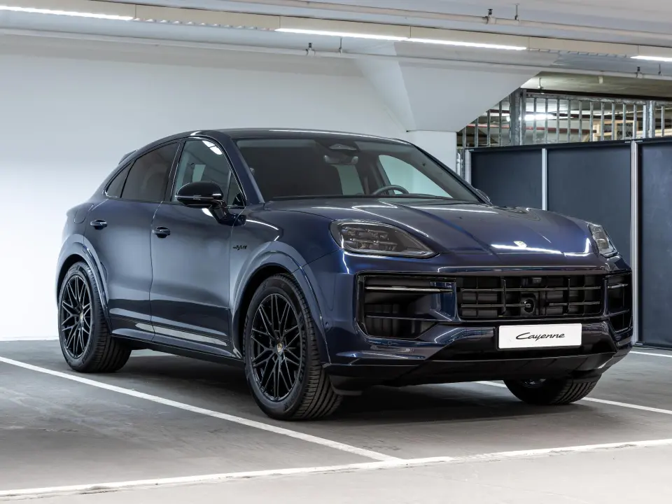 Cayenne Coupé 3.0 E-Hybrid Black Edition