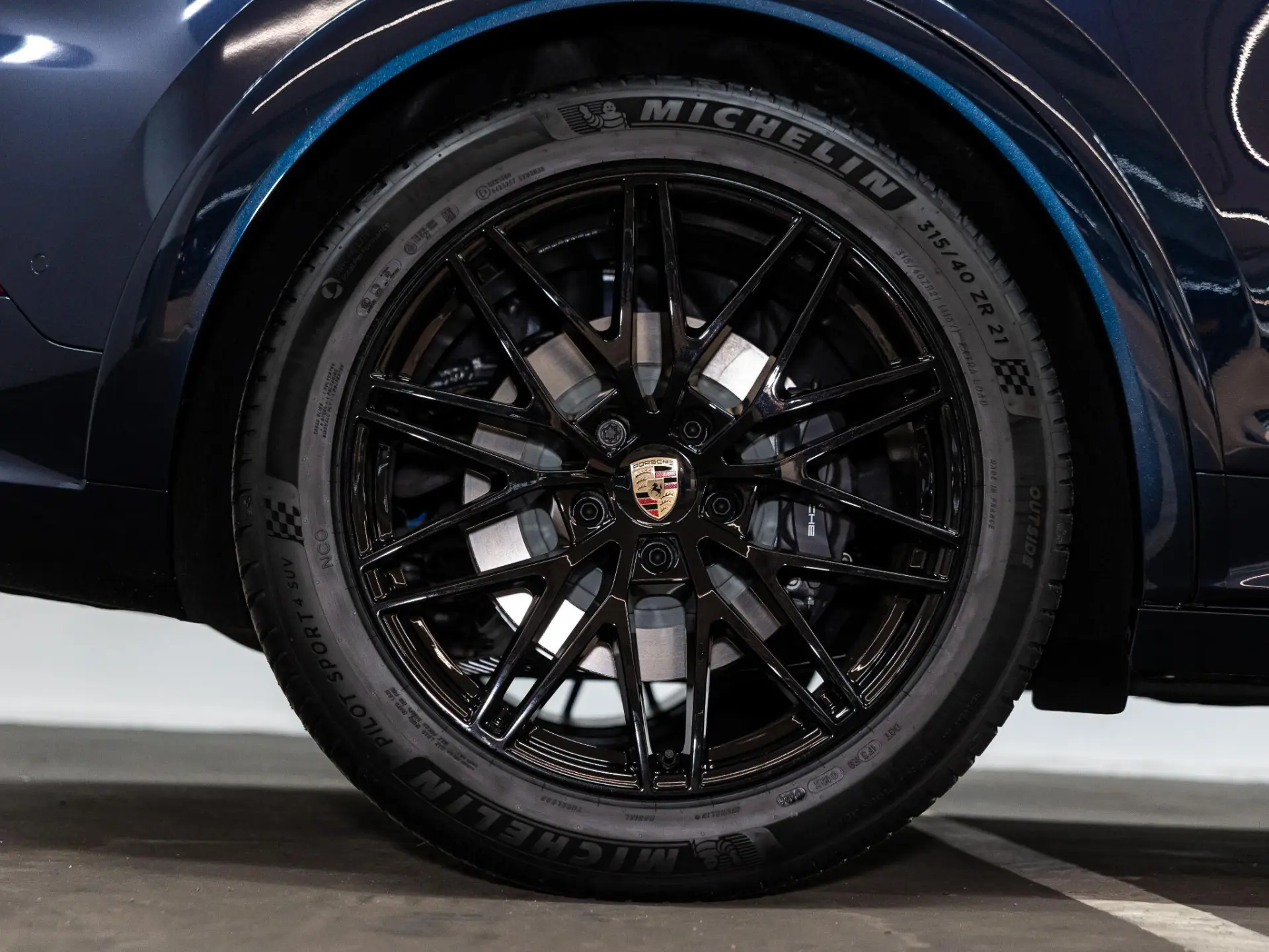 Cayenne Coupé 3.0 E-Hybrid Black Edition