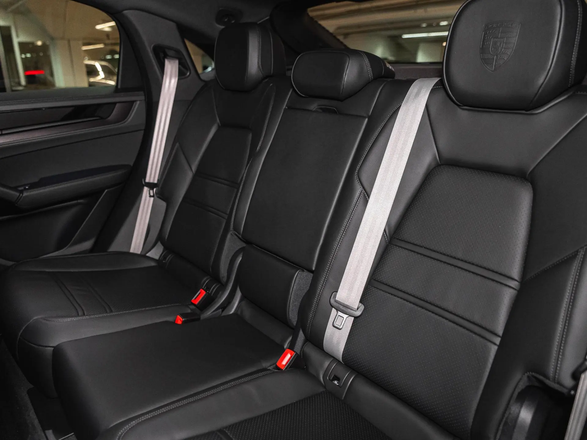 Cayenne Coupé 3.0 E-Hybrid Black Edition