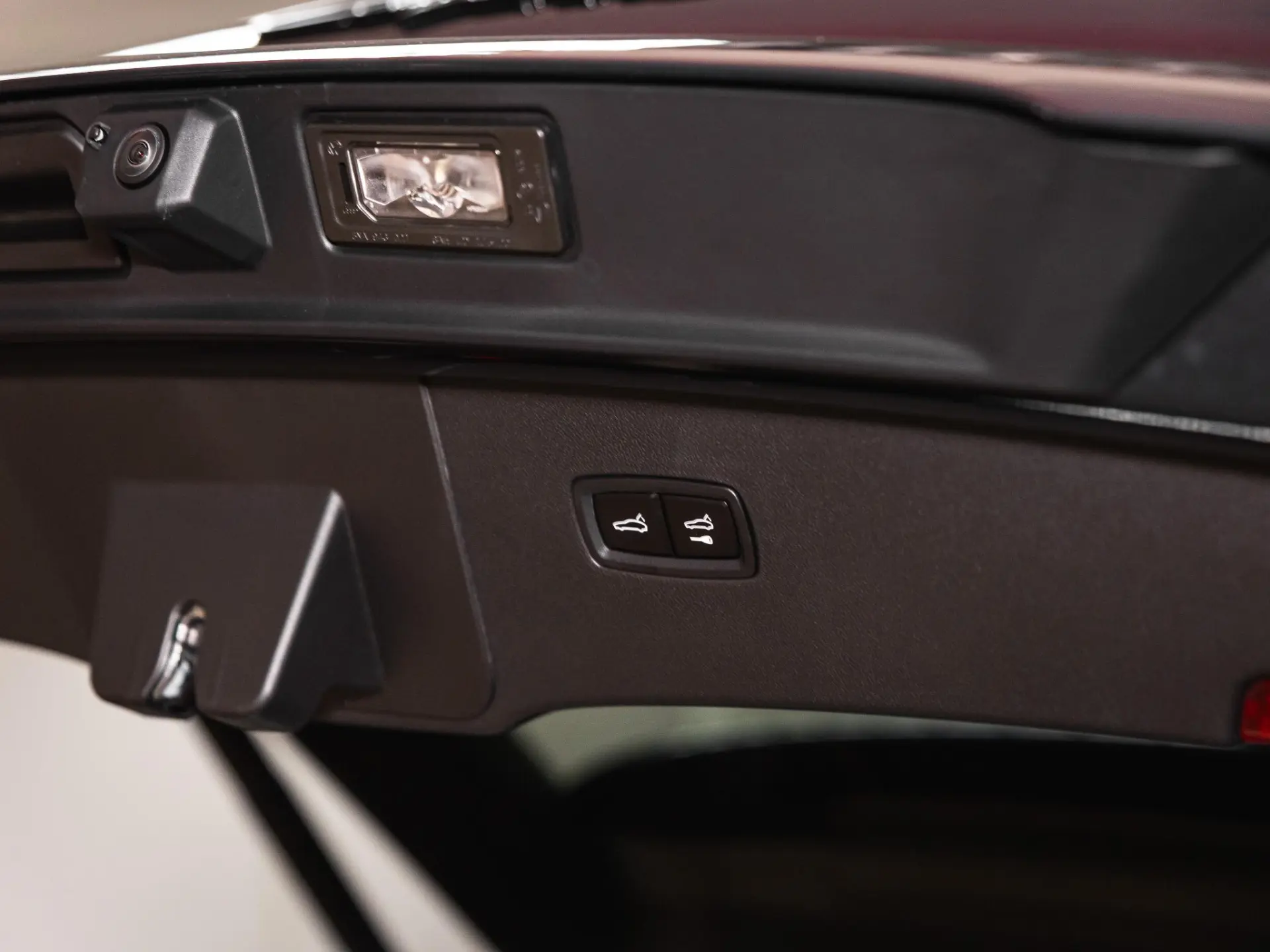 Cayenne Coupé 3.0 E-Hybrid Black Edition