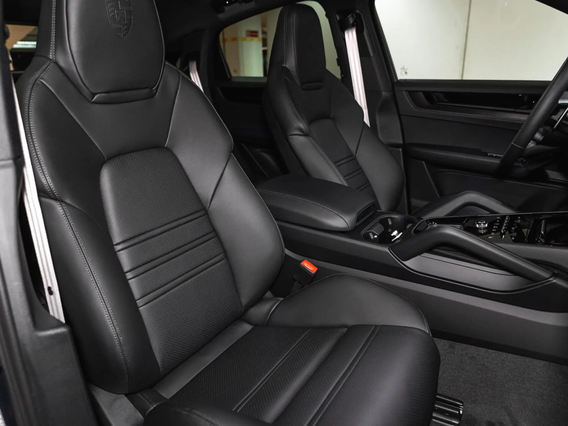 Cayenne Coupé 3.0 E-Hybrid Black Edition