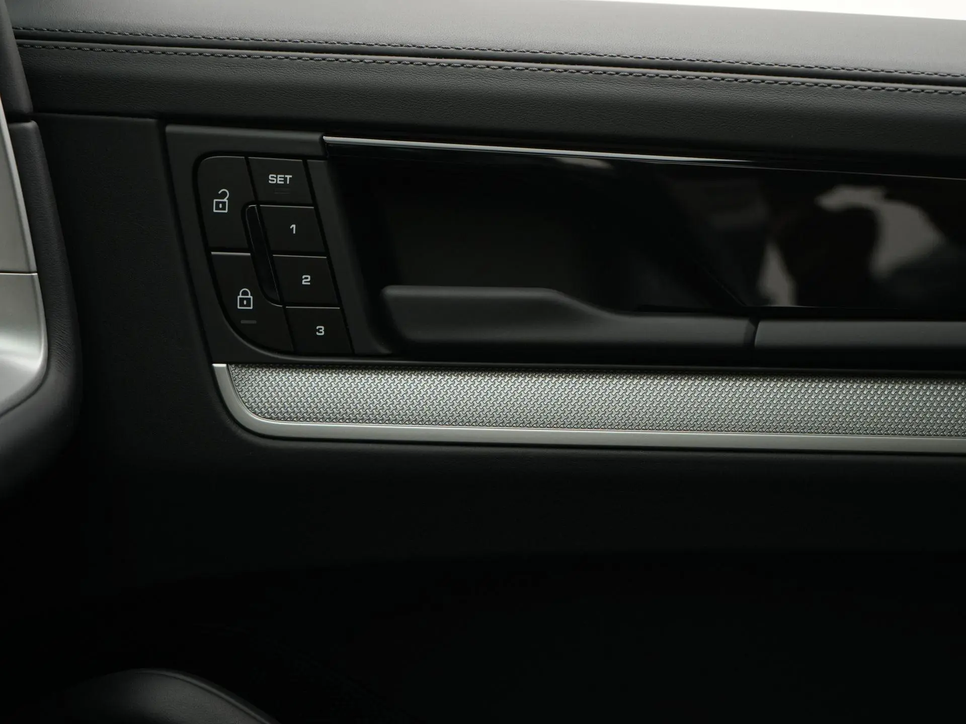 Cayenne Coupé E-Hybrid