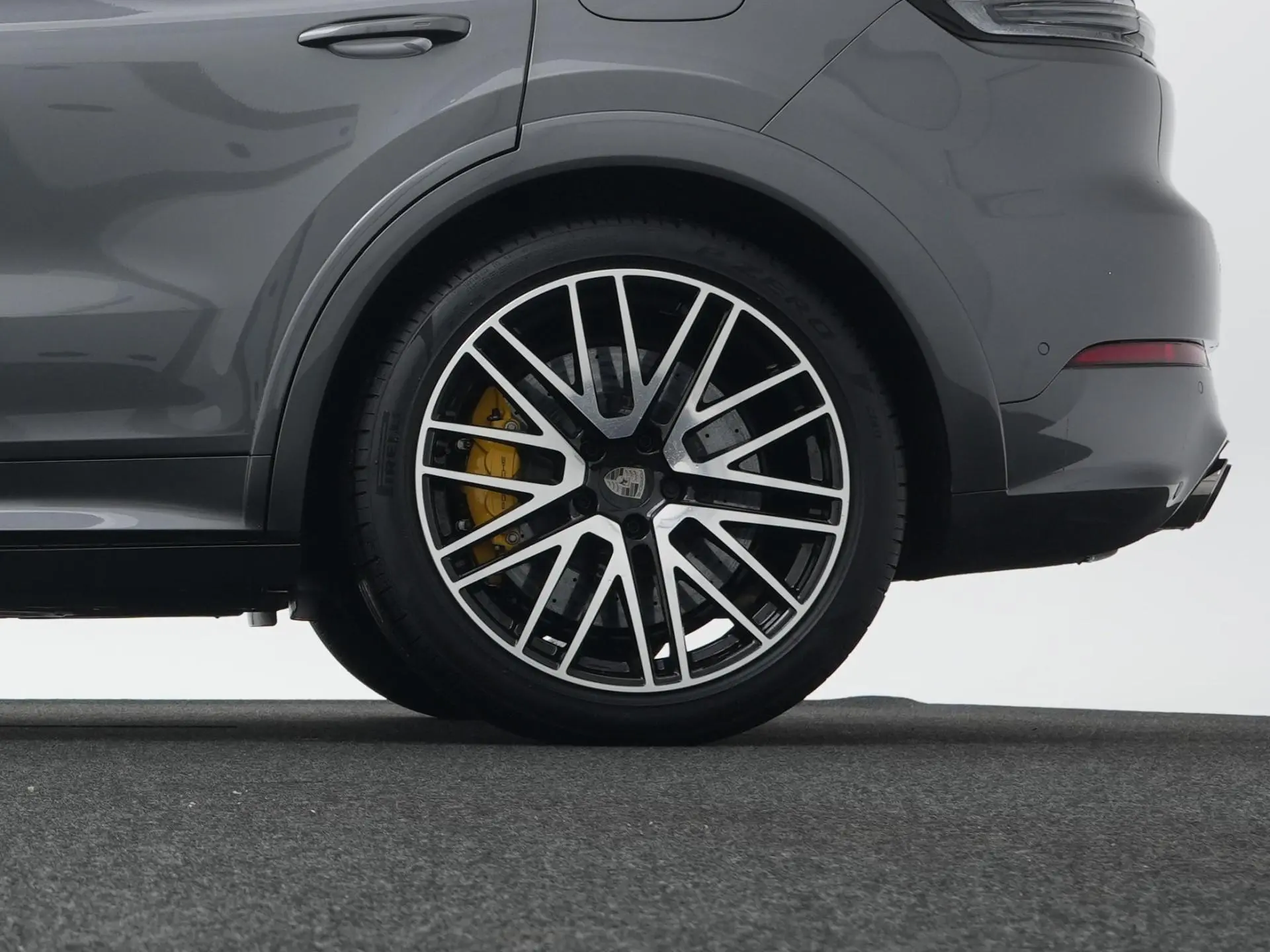 Cayenne Turbo E-Hybrid