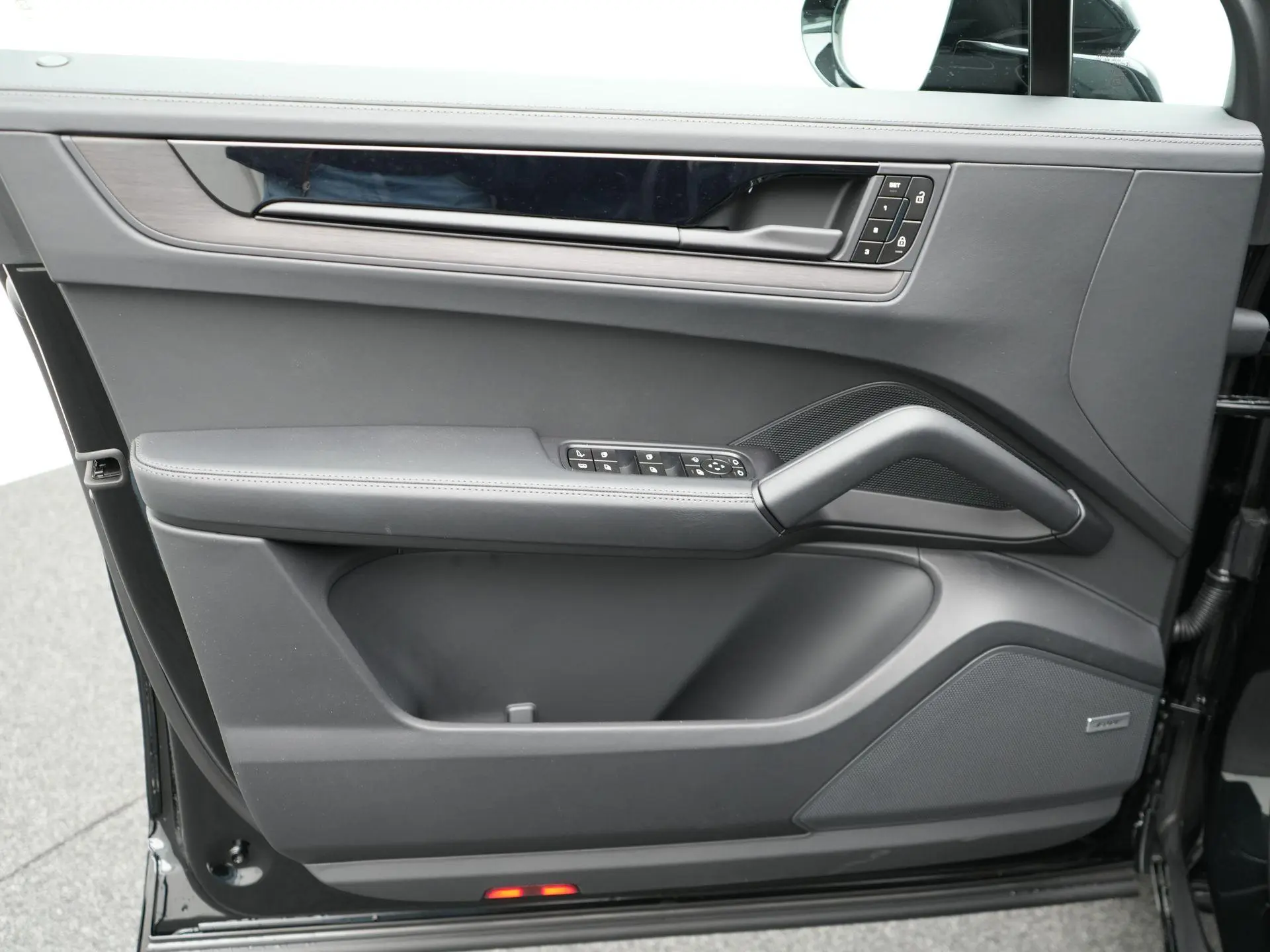 Cayenne S E-Hybrid Black Edition